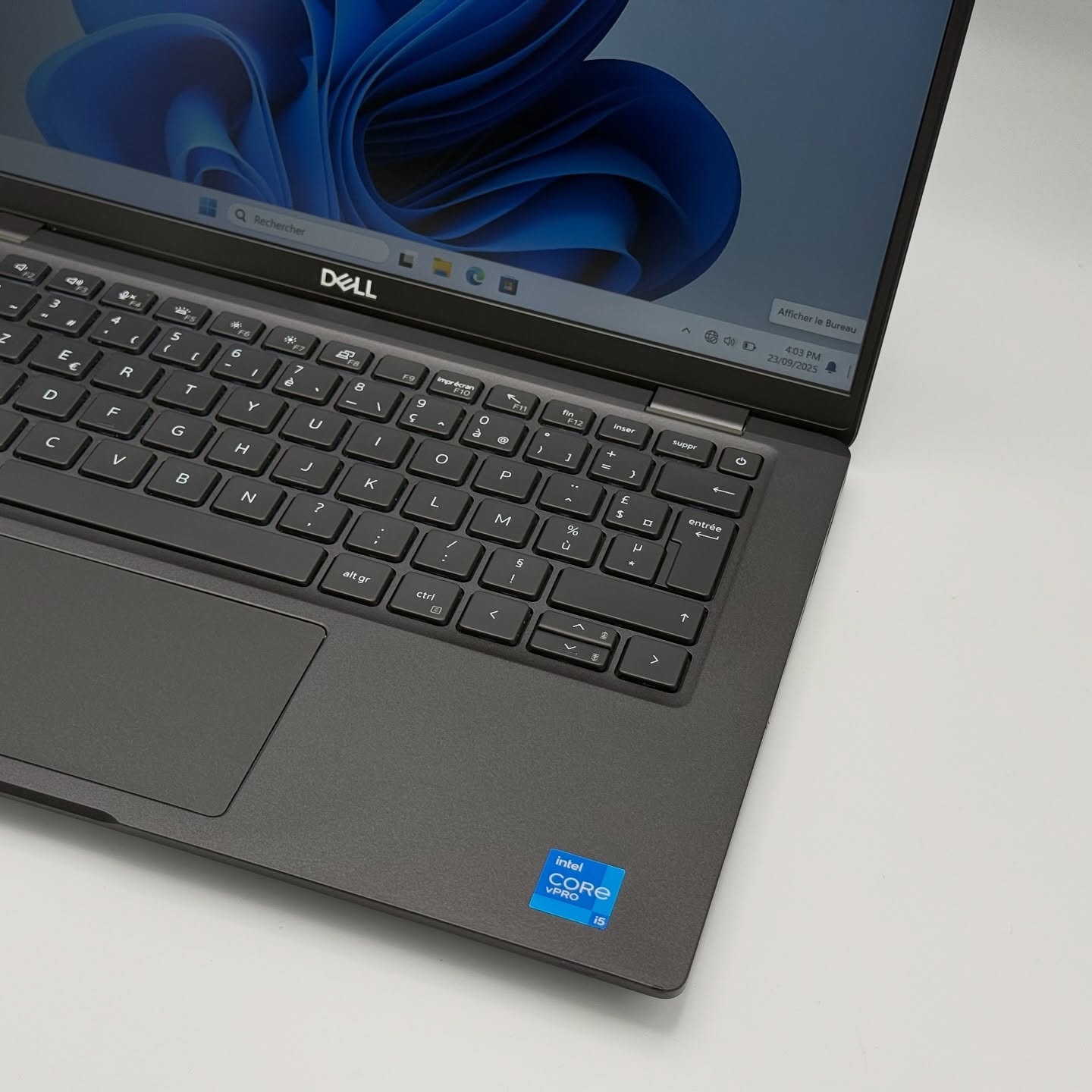 DELL LATITUDE 7420 Carbone / 11th i5-1145G7 / 16Go DDR4x / 256SSD / 14” FHD – Image 9