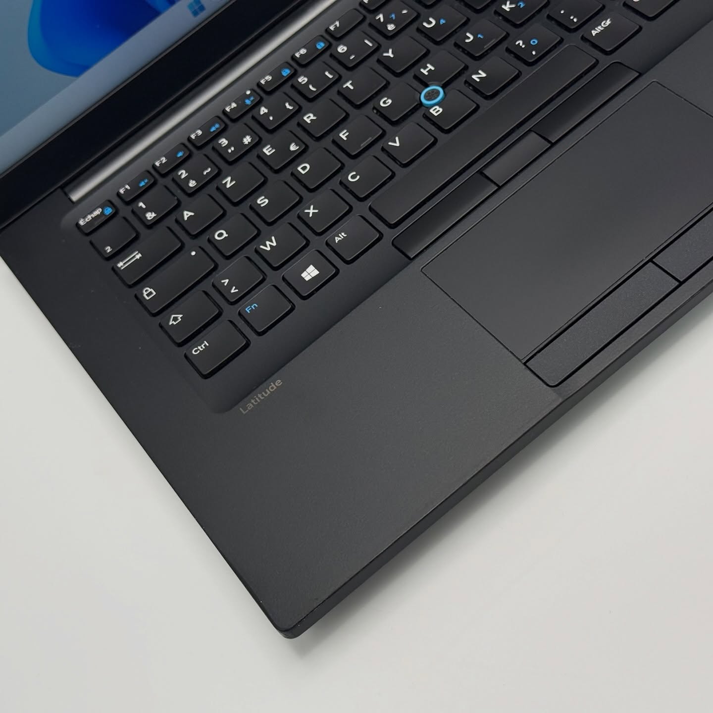 DELL LATITUDE 7480 / 6th I7-6600U / 16GO DDR4 / 512SSD / 14” FHD – Image 8