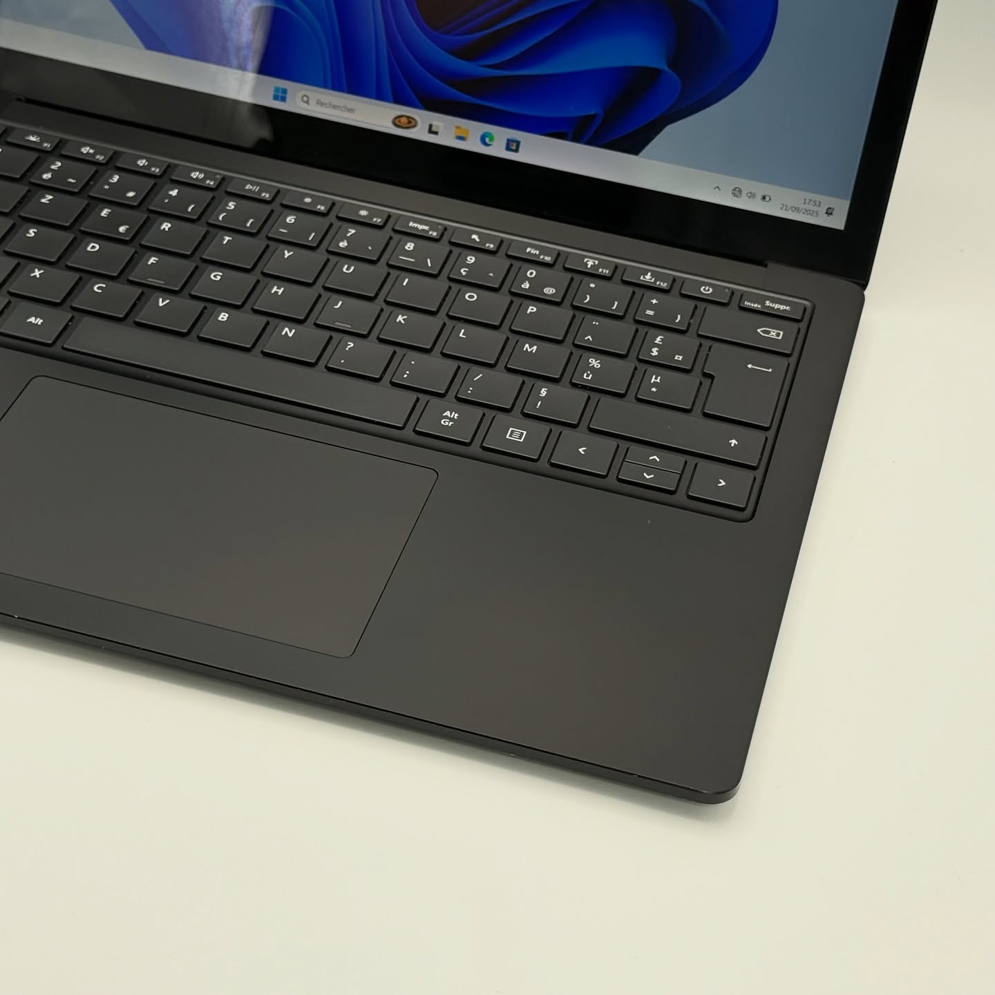 MICROSOFT SURFACE LAPTOP 4 Tactile / AMD RYZEN 7 Edition / 16Go DDR4X / 512SSD / 13.5” 2.2K Tactile – Image 8
