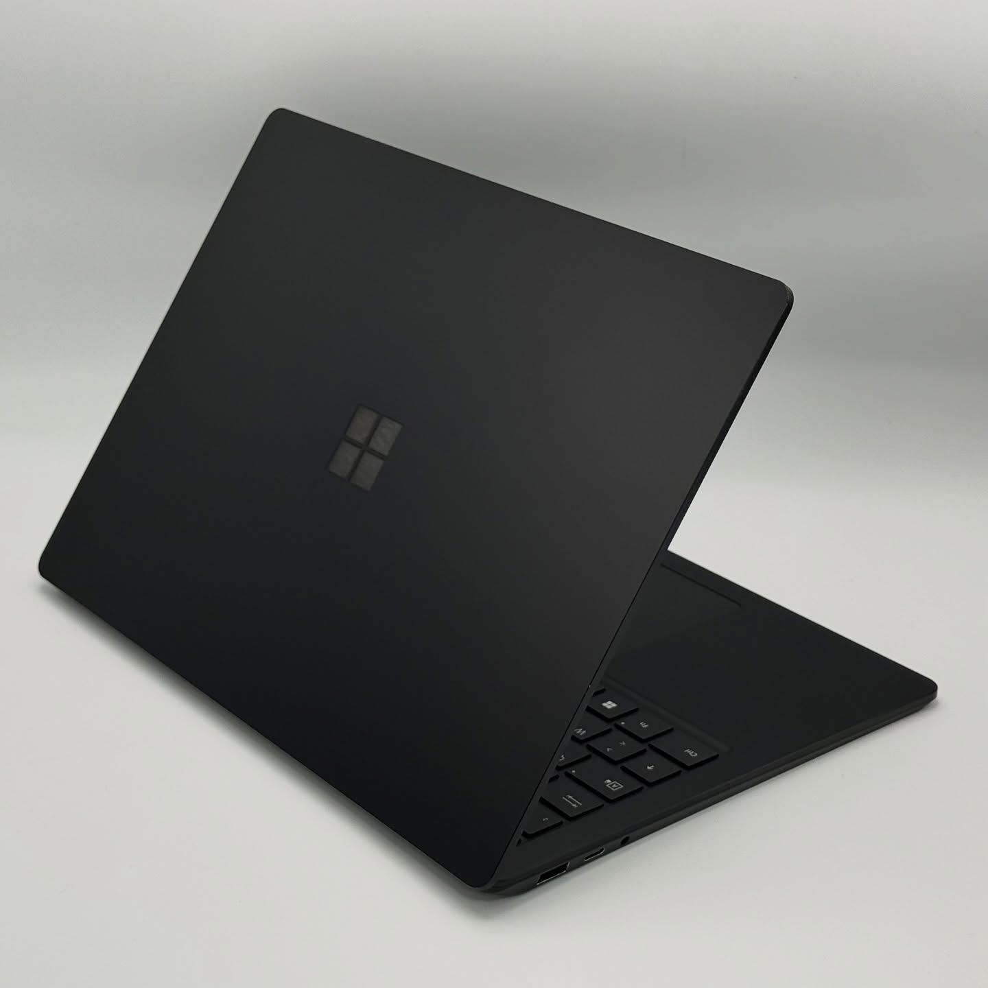 MICROSOFT SURFACE LAPTOP 4 Tactile / AMD RYZEN 7 Edition / 16Go DDR4X / 512SSD / 13.5” 2.2K Tactile – Image 6