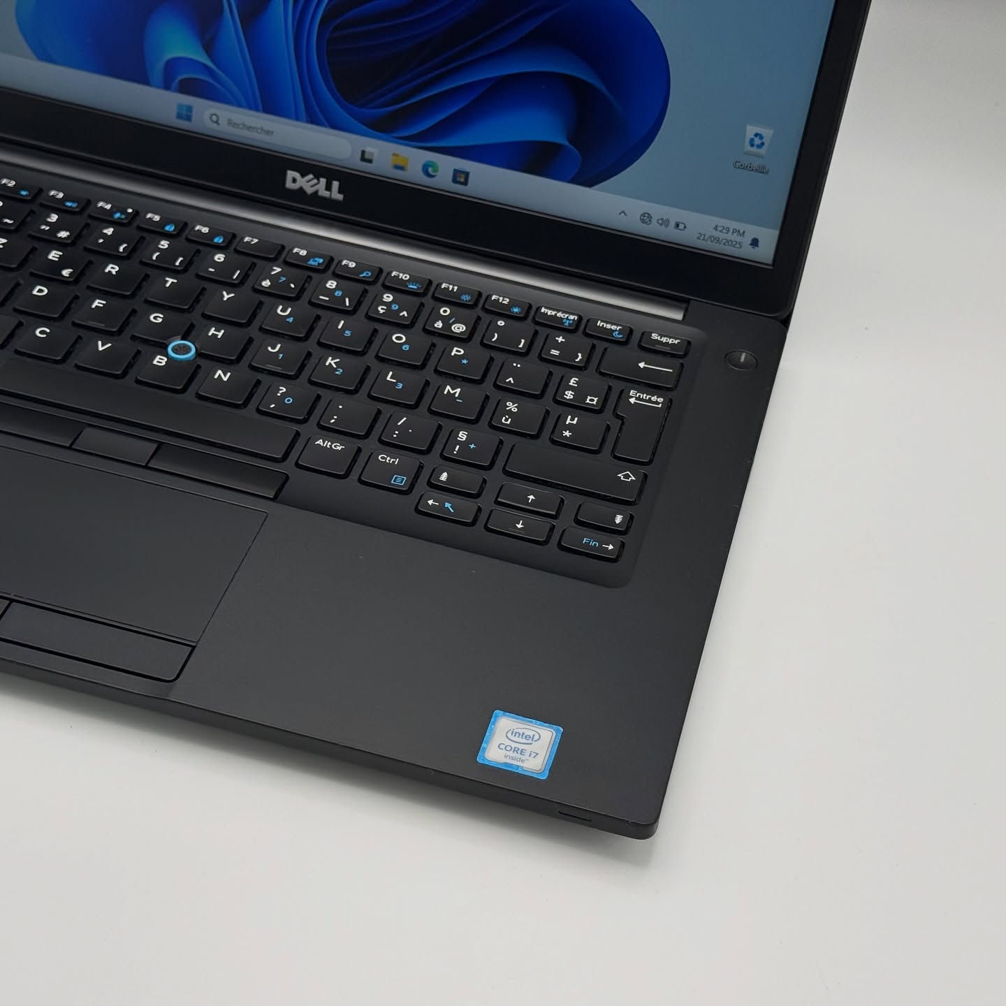 DELL LATITUDE 7480 / 6th I7-6600U / 16GO DDR4 / 512SSD / 14” FHD – Image 9