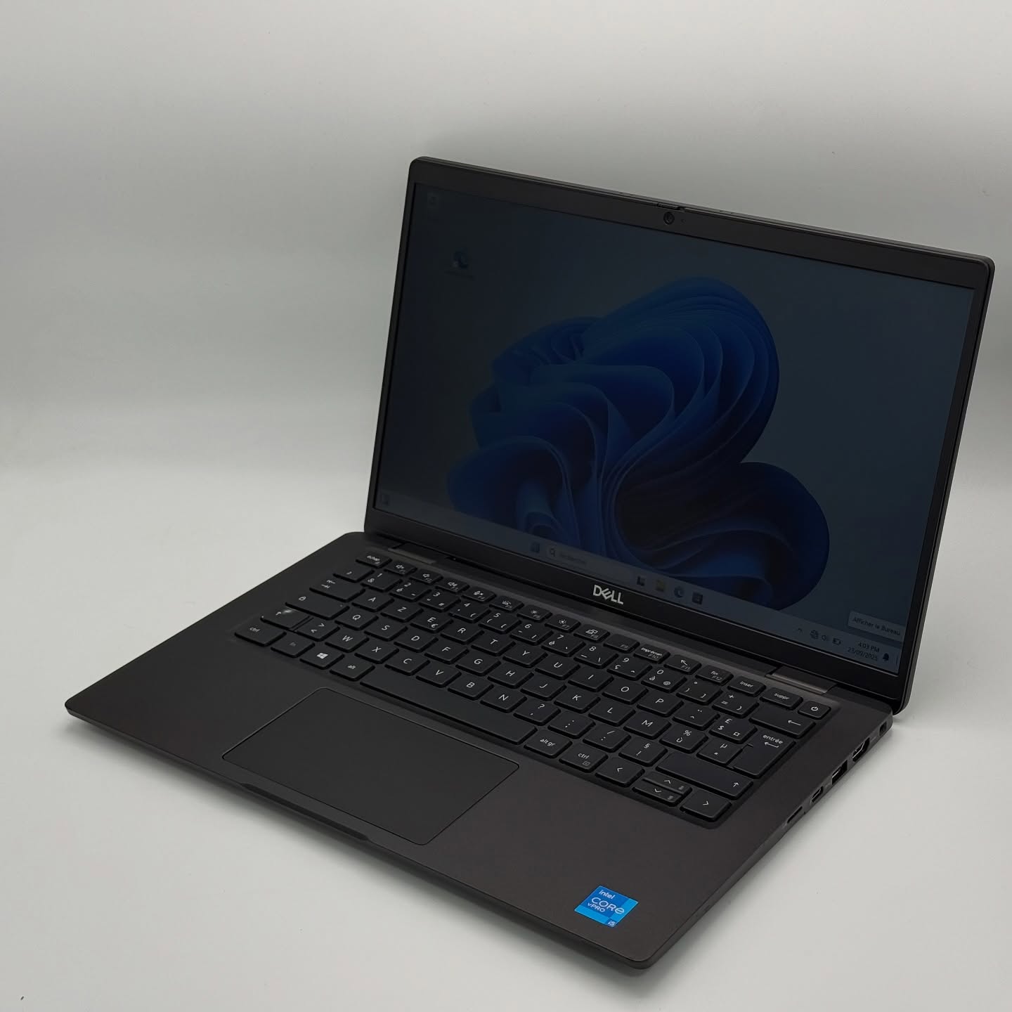 DELL LATITUDE 7420 Carbone / 11th i5-1145G7 / 16Go DDR4x / 256SSD / 14” FHD – Image 2