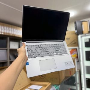 ASUS VIVOBOOK 17 / 13th I3-1315U / 8Go DDR4 / 512Go SSD / 17.3” FHD