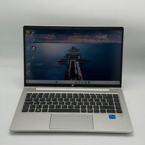 HP PROBOOK 640 G8 / 11th I5-1135G7 / 16Go DDR4 / 256SSD / 14” FHD 