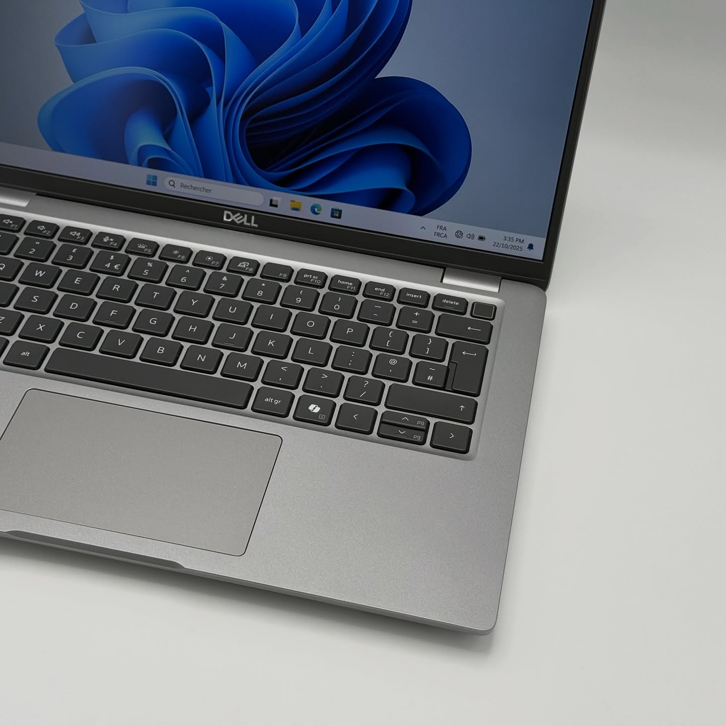 DELL LATITUDE 5450 / ULTRA 7 165U Vpro / 32Go DDR5 / 512SSD / 14” FHD – Image 9