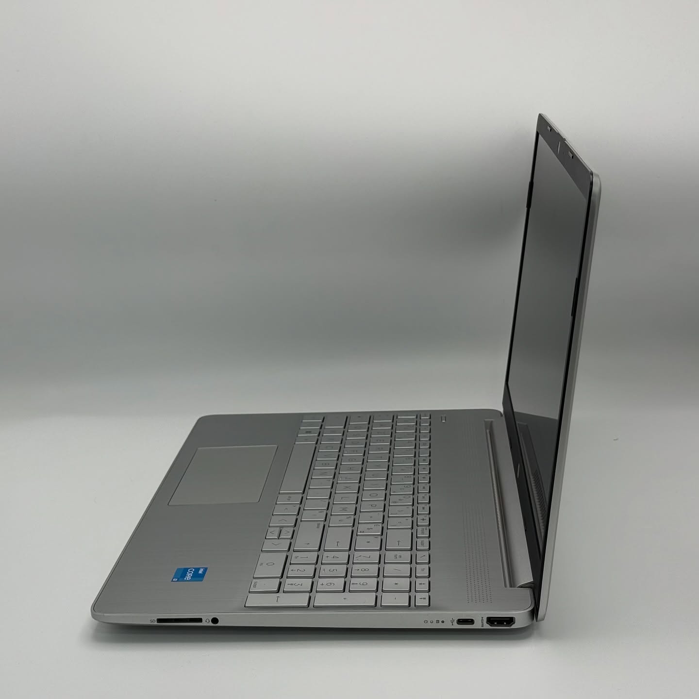 HP LAPTOP 15 / 12th I3-1215U / 8Go DDR4 / 256SSD / 15.6” FHD – Image 3