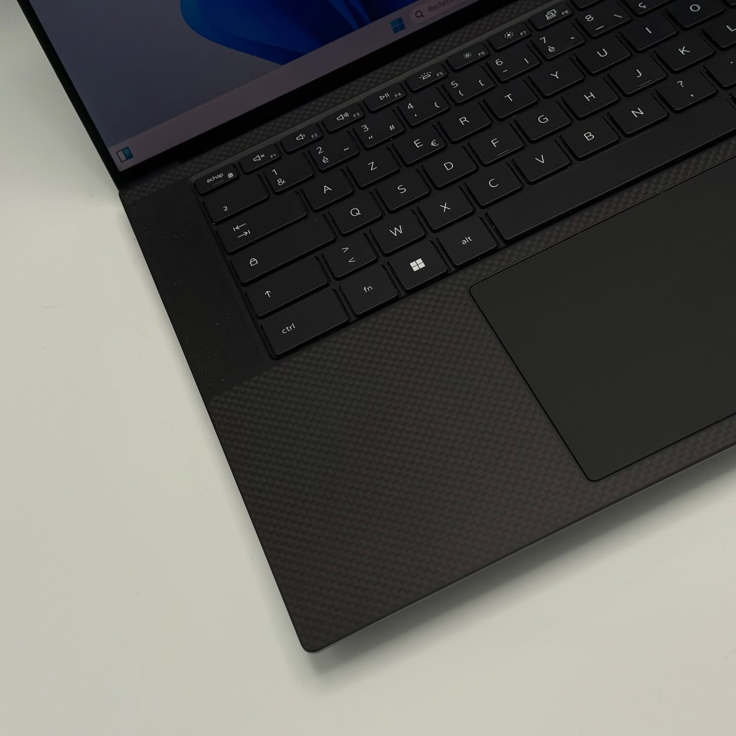 DELL PRECISION 5560 Tactile / 11th I7-11850H / 32Go DDR4 / 1To SSD / NVIDIA T1200 4Go / 15.6” 4K Tactile – Image 8