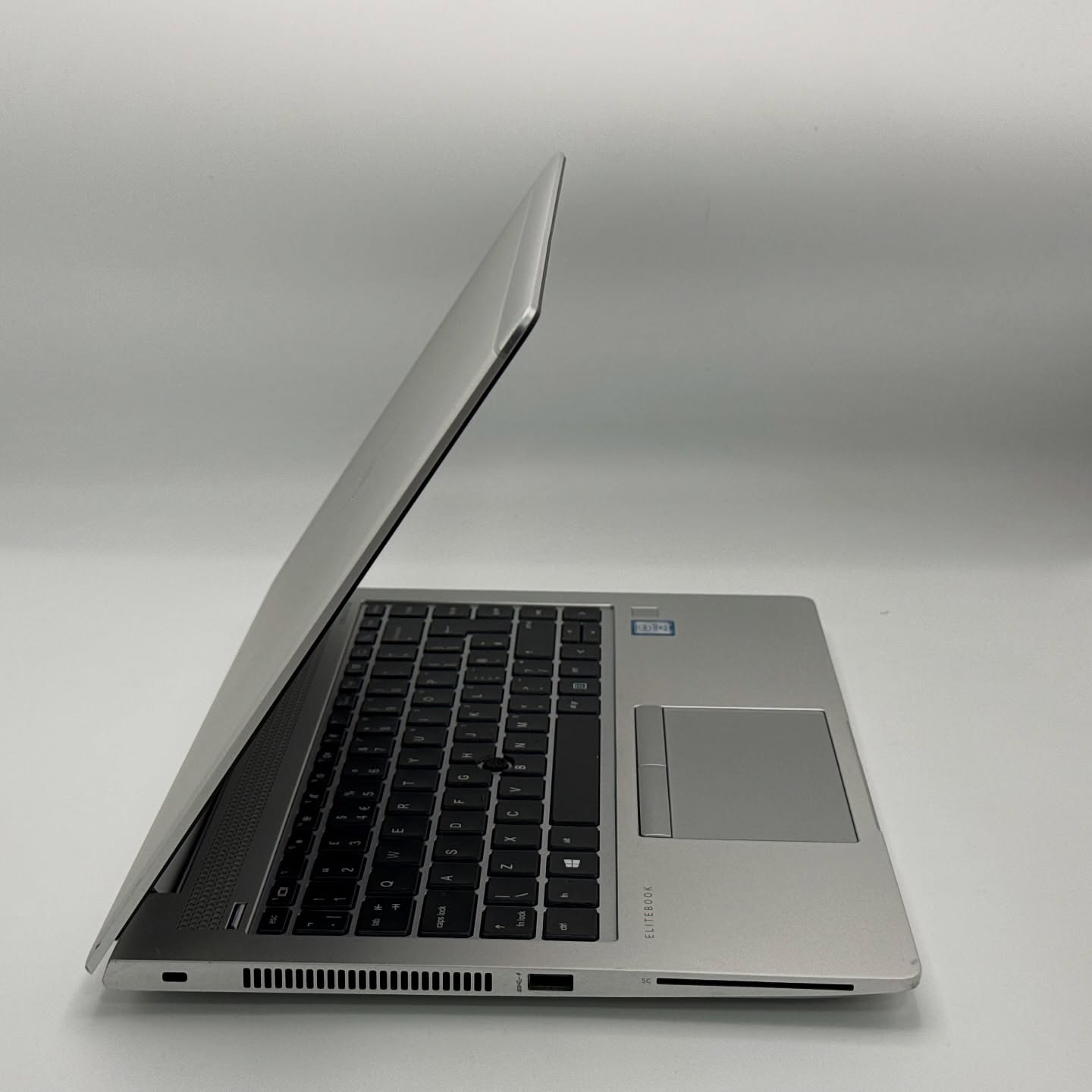 HP ELITEBOOK 840 G5 / 8th I5-8365U / 16Go DDR4 / 512Go / 14” FHD – Image 7