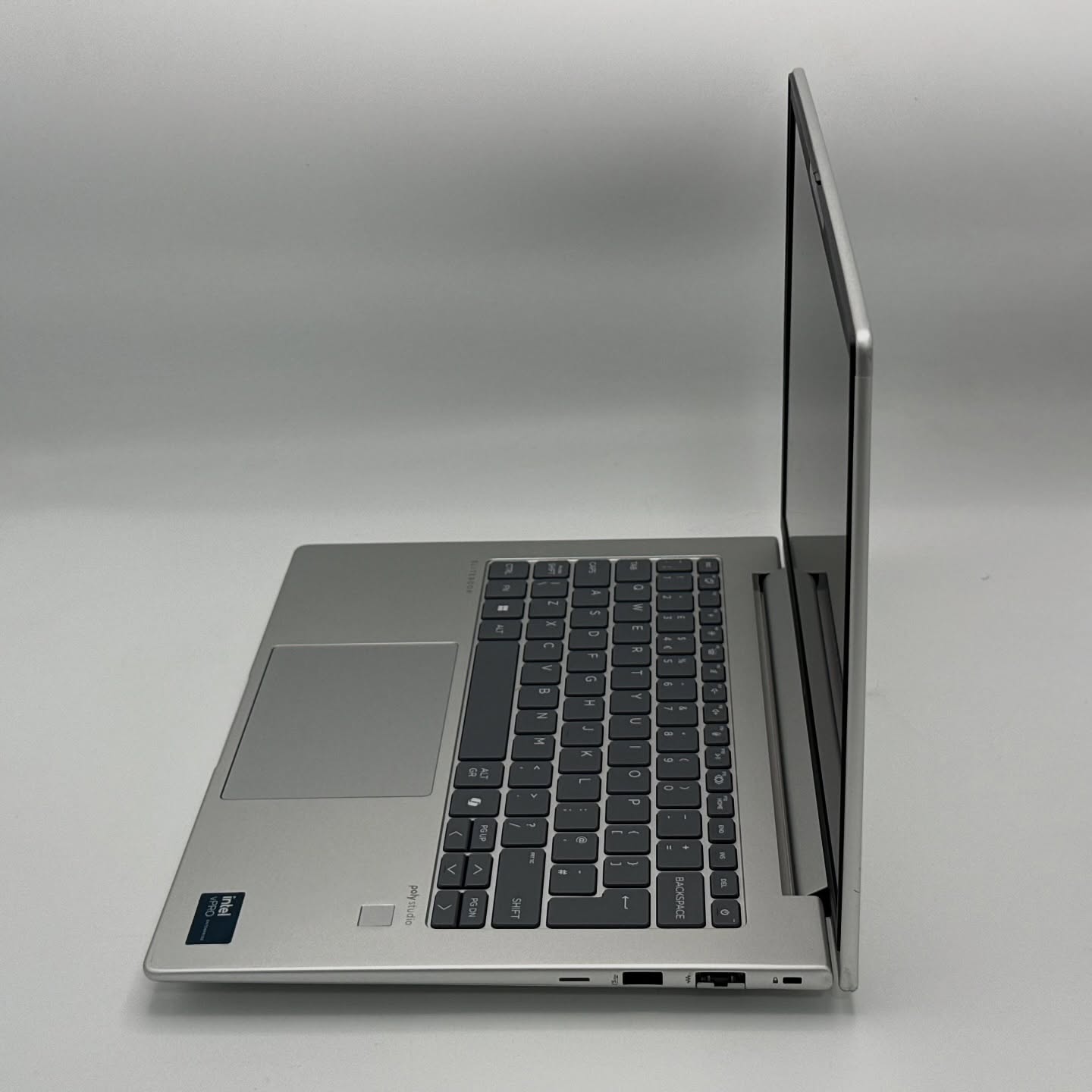 HP ELITEBOOK 640 G11 / ULTRA 5 135U / 16Go DDR5 / 512SSD / 14” FHD+ – Image 4