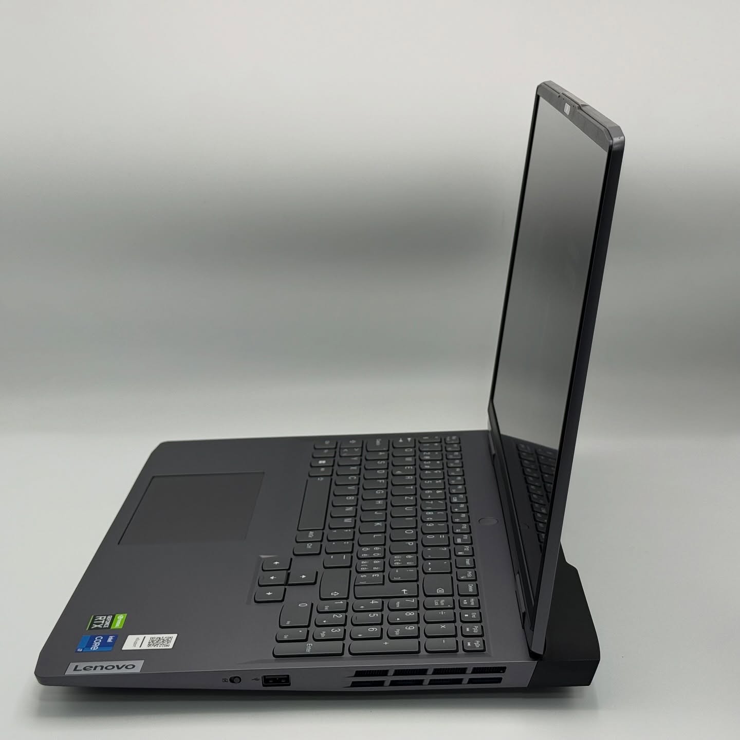 LENOVO LOQ 16 / 13th I7-13620H / NVIDIA RTX 4050 6Go / 16Go DDR5 / 512SSD / 16” FHD+ 144Hz – Image 2