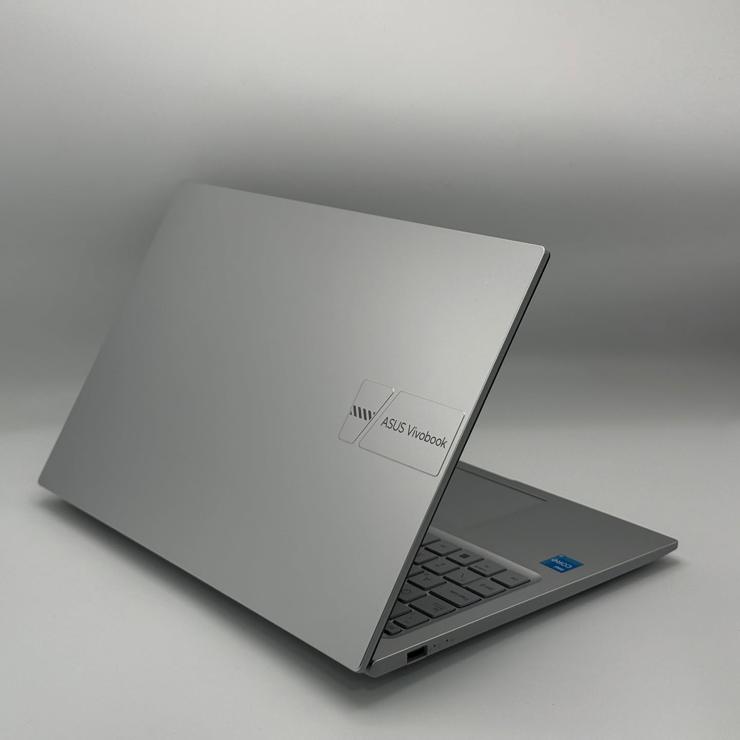 ASUS VIVOBOOK 15 / 13th I3-1315U / 8Go DDR4 / 512Go SSD / 15.6” FHD – Image 6