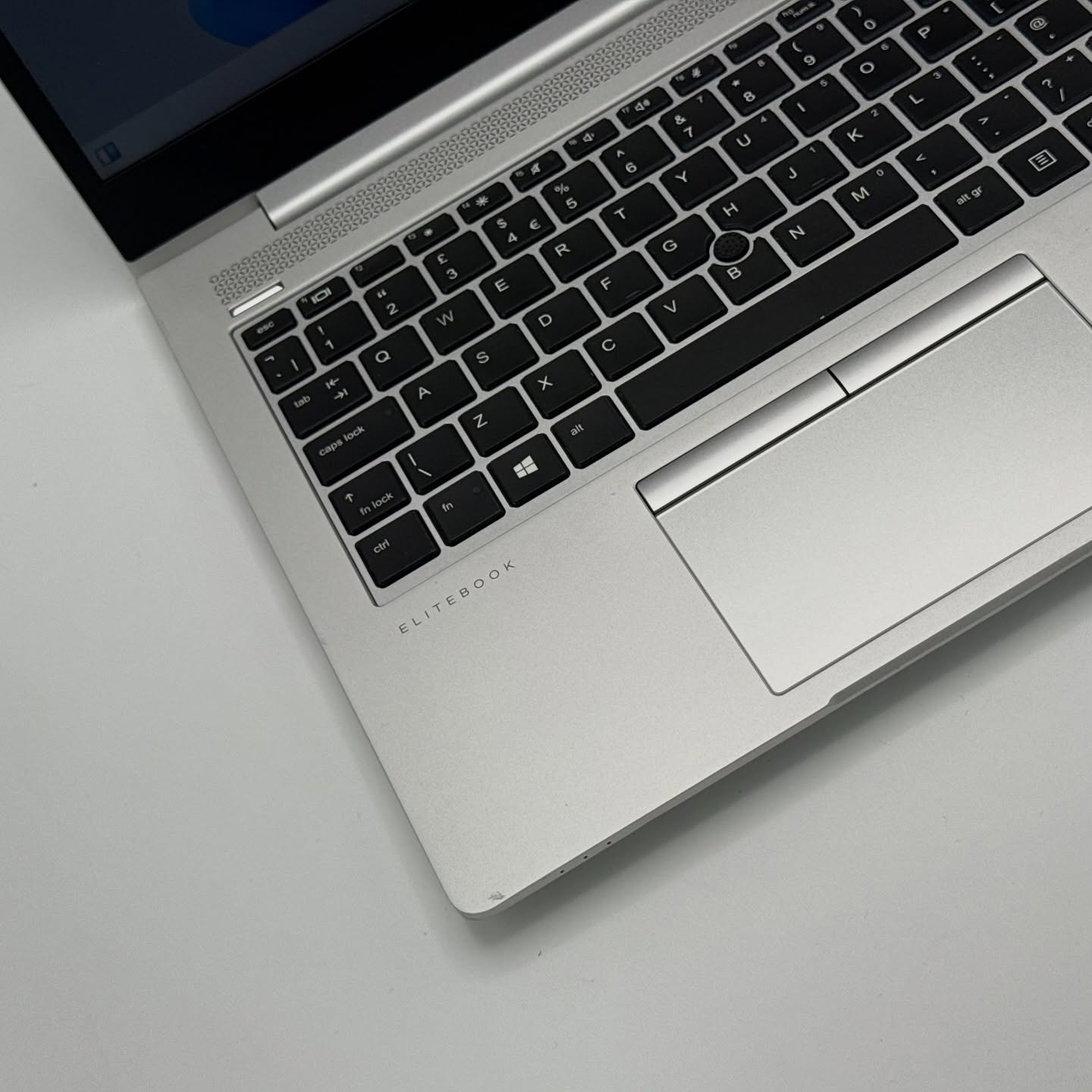 HP ELITEBOOK 840 G5 / 8th I5-8365U / 16Go DDR4 / 512Go / 14” FHD – Image 8