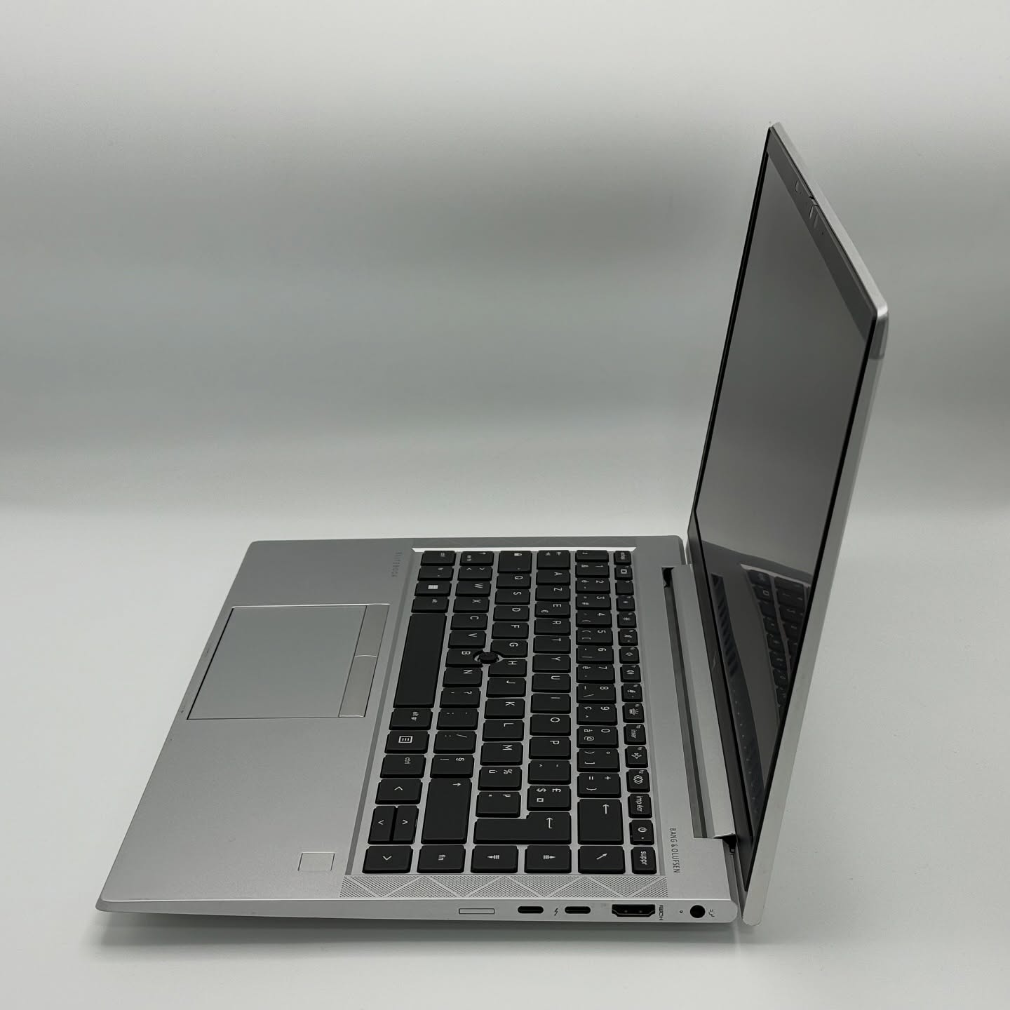 HP ELITEBOOK 840 G8 / 11th i5-1145G7 / 8GO DDR4 / 256SSD / 14 » FHD – Image 3
