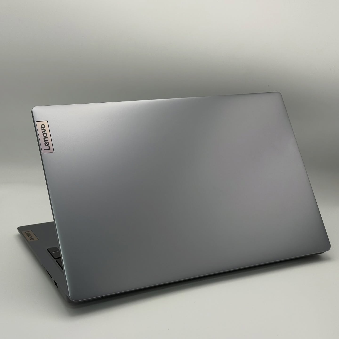 LENOVO IDEAPAD SLIM 3 / 13th I7-13620H / 16GO DDR5 / 512SSD / 15.6” FHD – Image 4