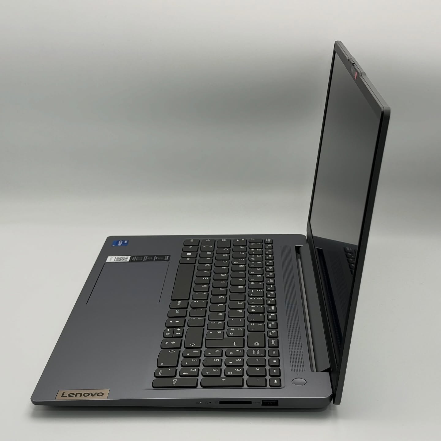 LENOVO IDEAPAD SLIM 3 / 13th I7-13620H / 16GO DDR5 / 512SSD / 15.6” FHD – Image 3