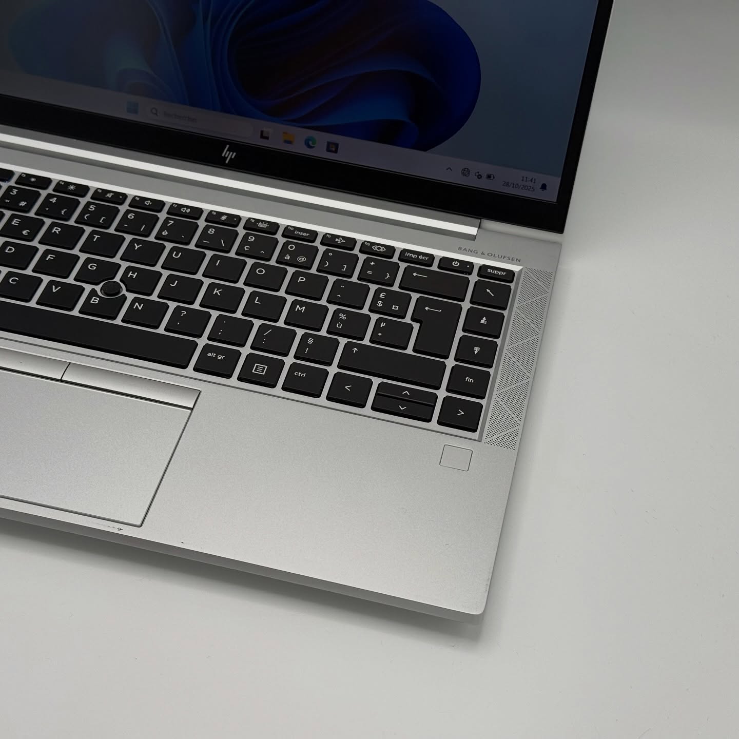 HP ELITEBOOK 840 G8 / 11th i5-1145G7 / 8GO DDR4 / 256SSD / 14 » FHD – Image 8