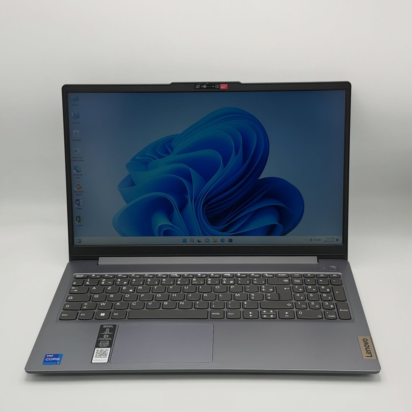 LENOVO IDEAPAD SLIM 3 / 13th I7-13620H / 16GO DDR5 / 512SSD / 15.6” FHD