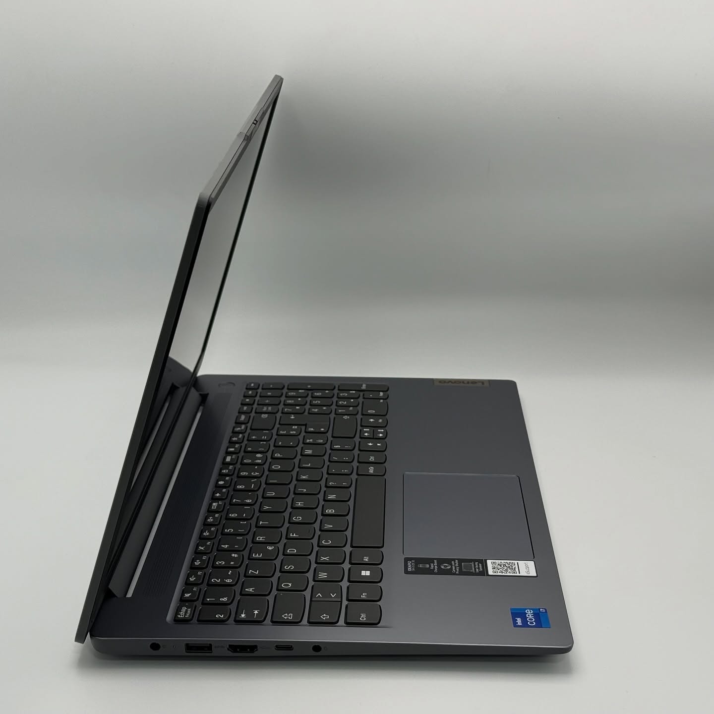 LENOVO IDEAPAD SLIM 3 / 13th I7-13620H / 16GO DDR5 / 512SSD / 15.6” FHD – Image 7