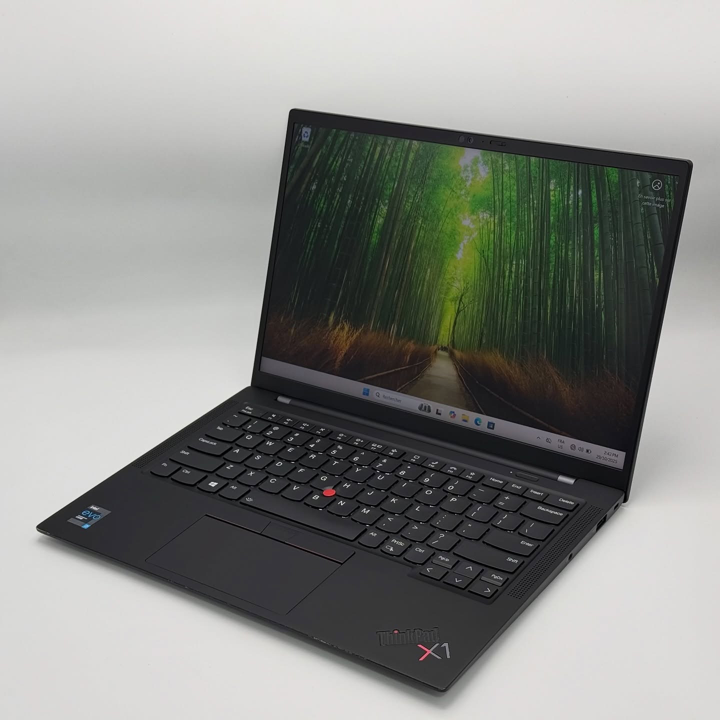 LENOVO THINKPAD X1 Carbon Gen 9 / I7-1165G7 / 16Go DDR4x / 1To SSD / 14” FHD+ – Image 2