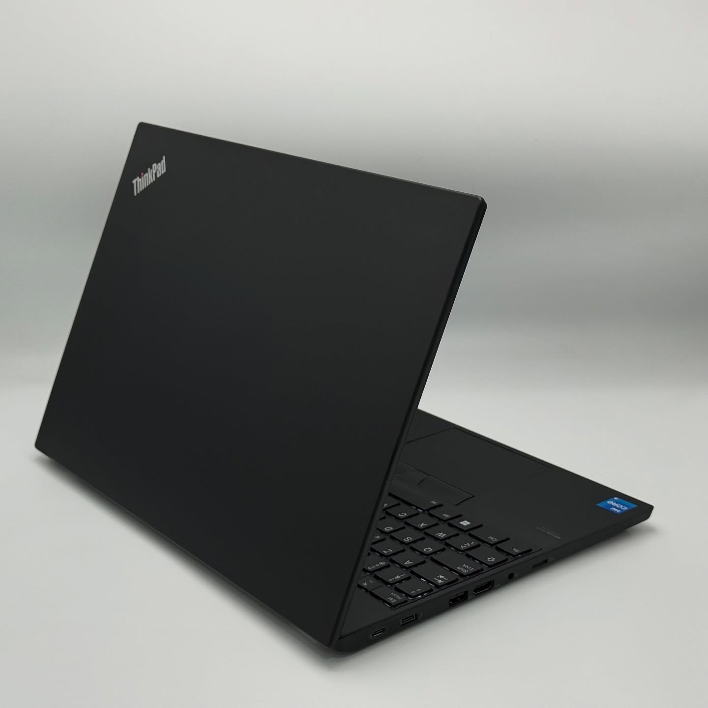 LENOVO THINKPAD T15 / 11th I5-1135G7 / 8Go DDR4 / 512SSD / 15.6” FHD – Image 6