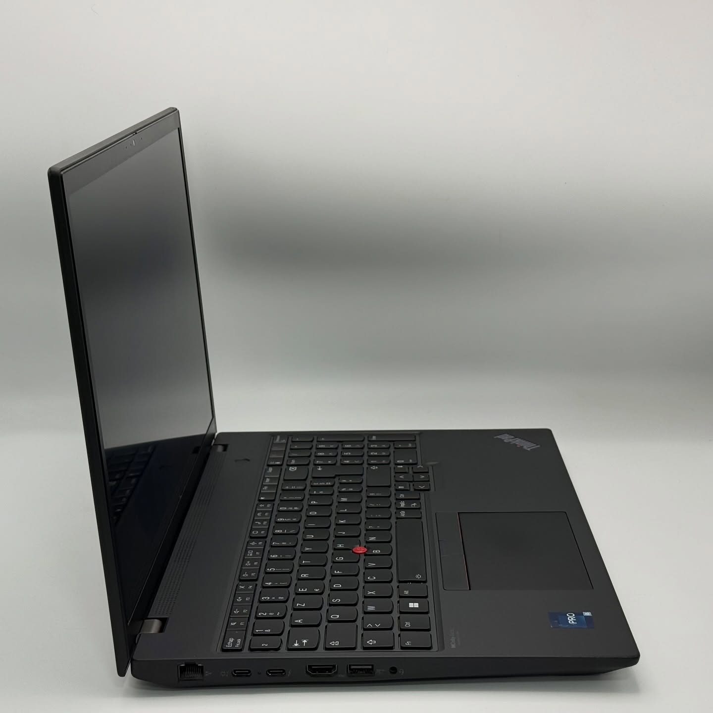 LENOVO THINKPAD P16s / 12th I5-1250P / NVIDIA T550 4Go / 16Go DDR4 / 512SSD / 16” FHD+ – Image 7