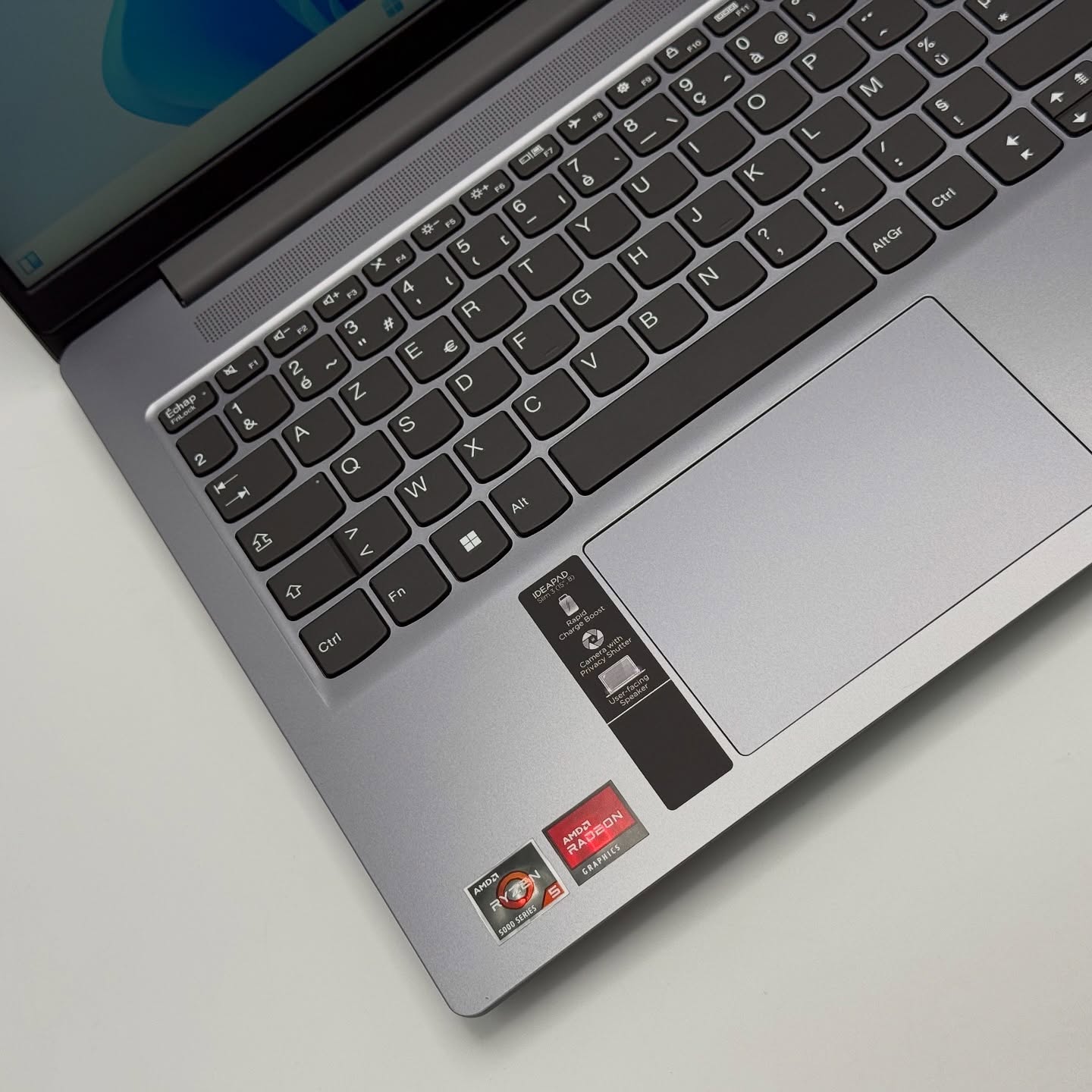 LENOVO IDEAPAD SLIM 3 / RYZEN 5 5625U / 16Go DDR4 / 512SSD / 15.6” FHD – Image 8