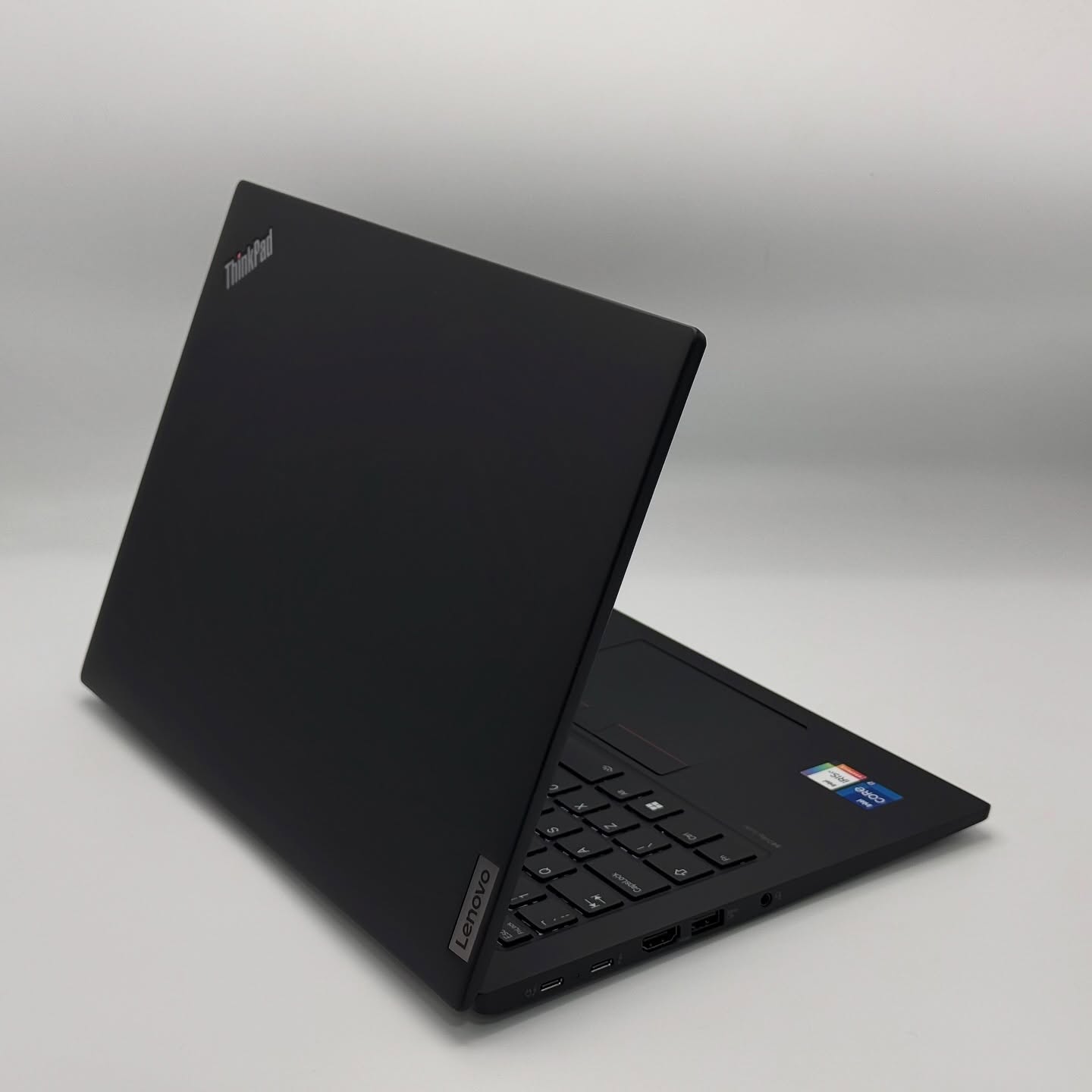 LENOVO THINKPAD T14s / 13th I7-1335U / 16GO DDR5 / 512Go / 14 » FHD+ – Image 6