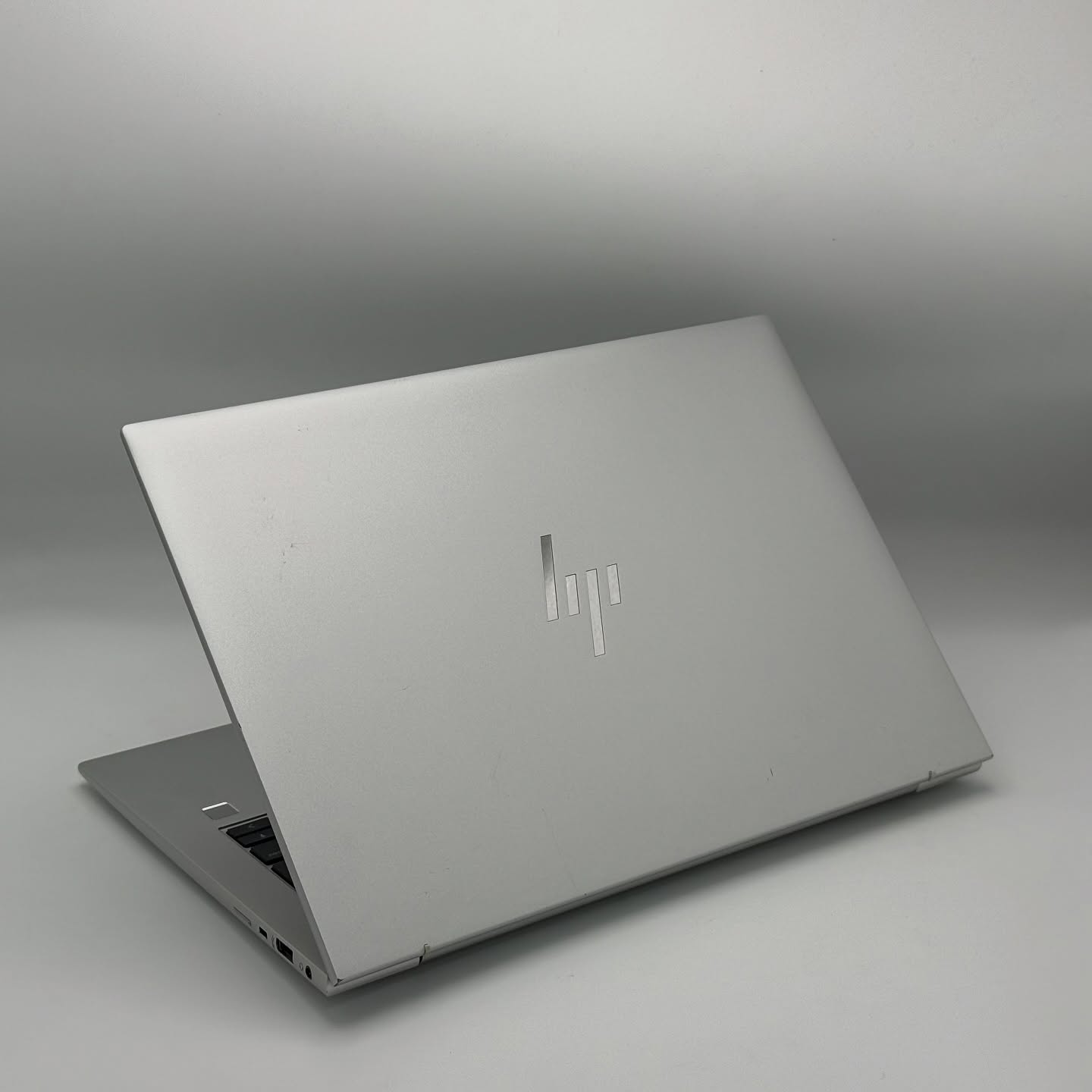 HP ELITEBOOK 845 G9 / RYZEN 5 6650U PRO / 16GO DDR5 / 256Go SSD / 14 » FHD+ – Image 4