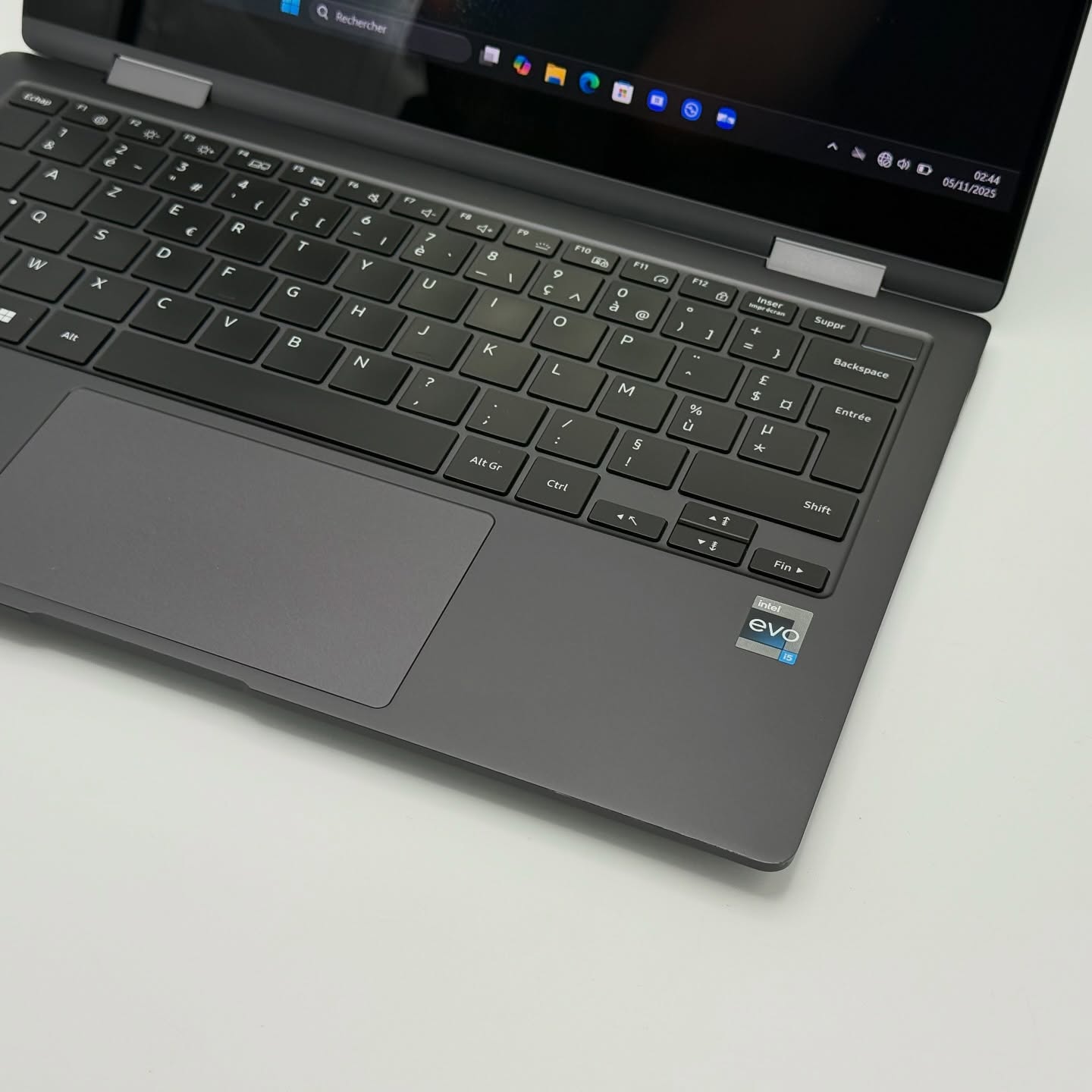 SAMSUNG GALAXYBOOK 3 x360 AMOLED / 13th I5-1340P / 16Go DDR5 / 512SSD / 13.3” FHD Tactile – Image 10