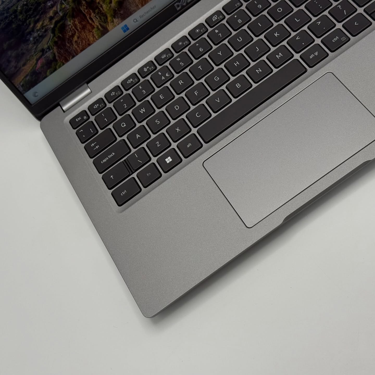 DELL LATITUDE 5430 Tactile / 12th I7-1265U /32Go DDR4 / 512SSD / 14“ FHD Tactile – Image 8