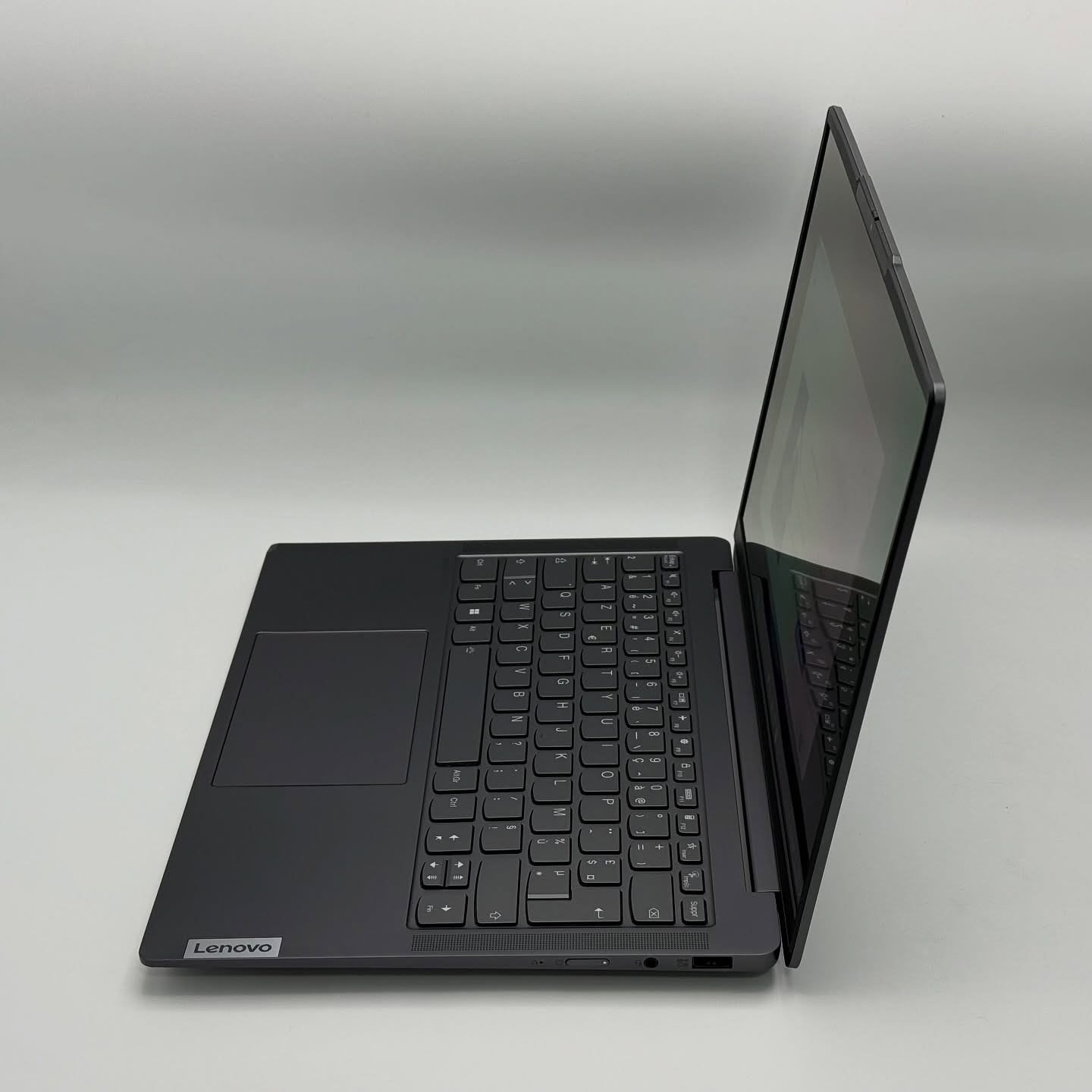 LENOVO SLIM YOGA 6 / RYZEN 7 7840U / 16Go DDR5 / 1To SSD / 14” FHD+ OLED – Image 3