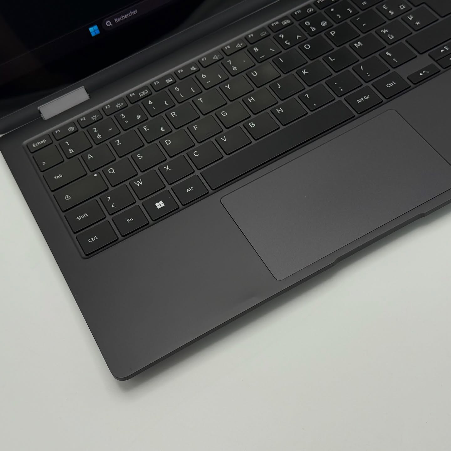 SAMSUNG GALAXYBOOK 3 x360 AMOLED / 13th I5-1340P / 16Go DDR5 / 512SSD / 13.3” FHD Tactile – Image 9