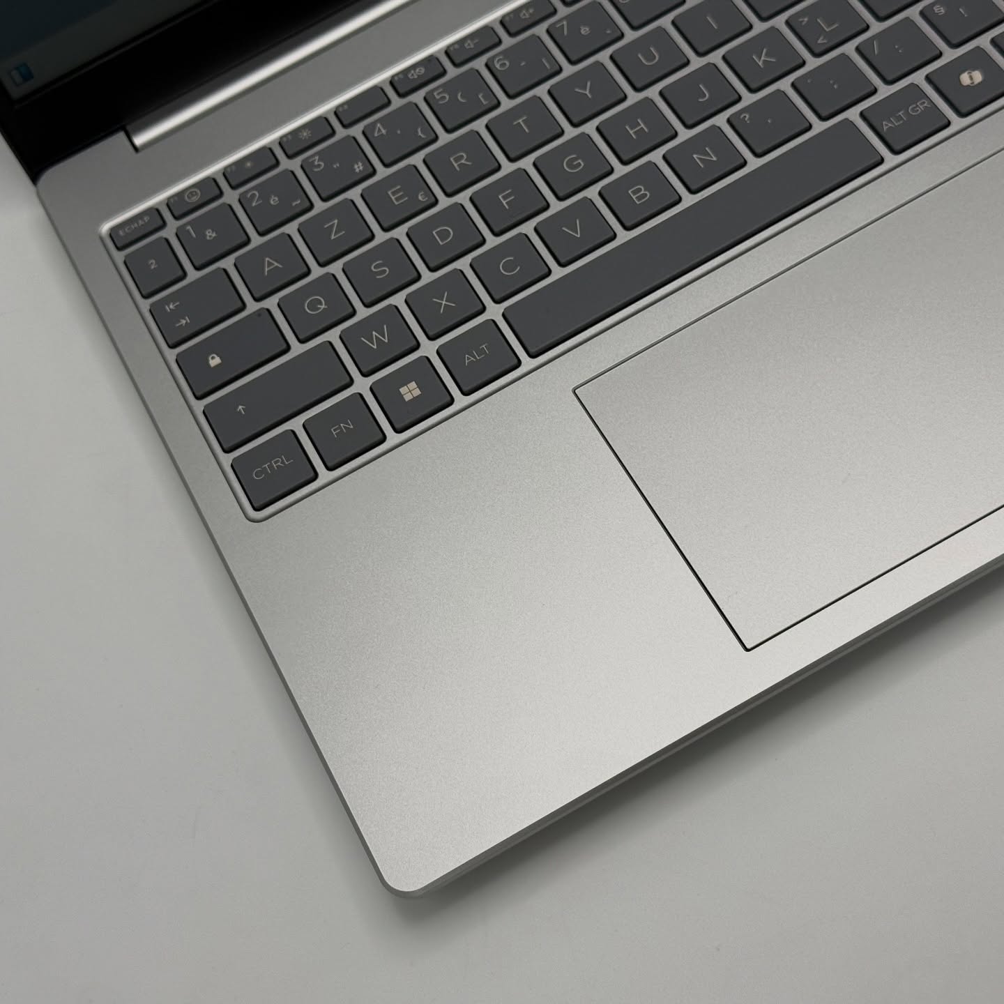 HP LAPTOP 5 / Intel Core 5 120U / 16Go DDR4 / 512SSD / 15.6” FHD – Image 8