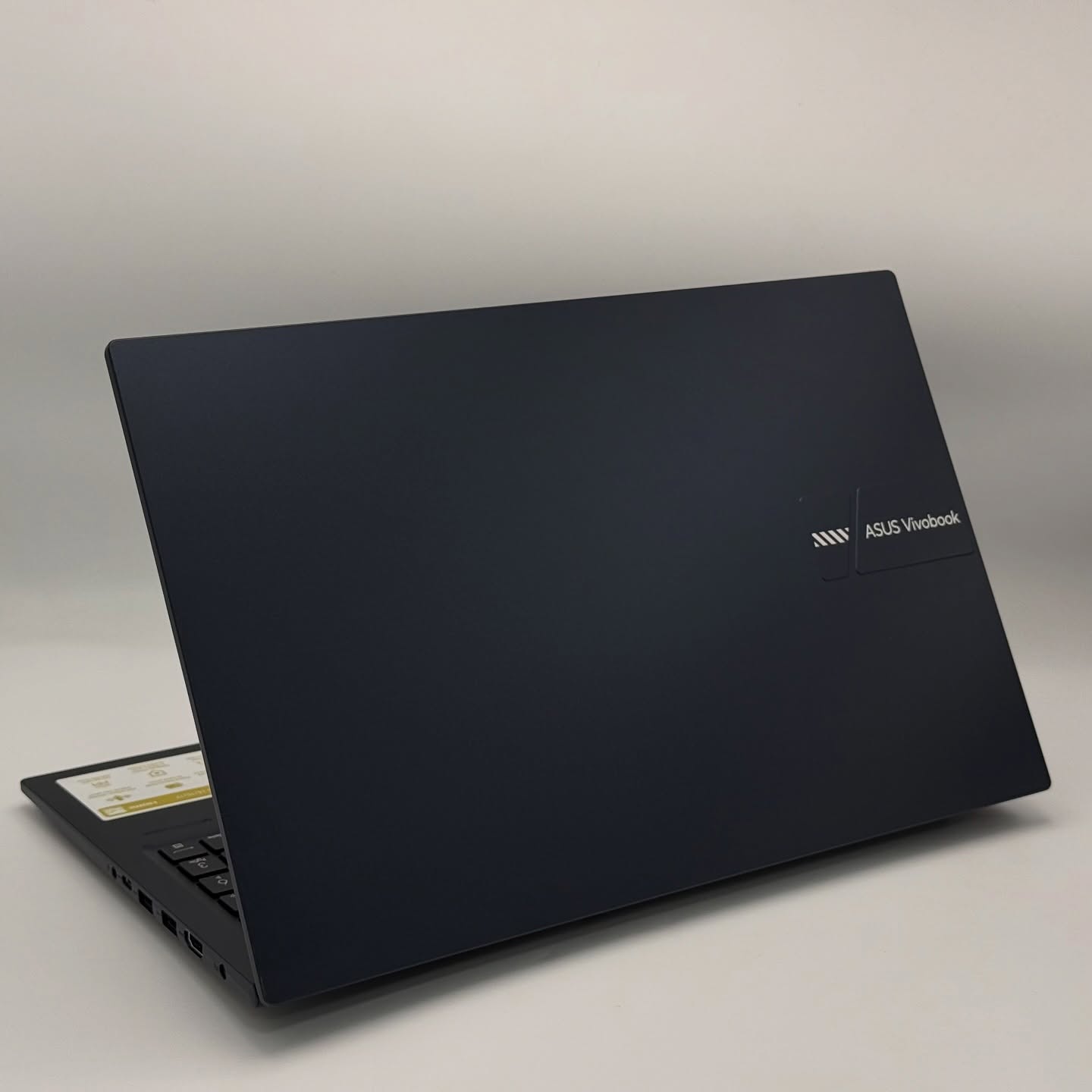 ASUS VIVOBOOK 15 / 12th I5-1235U / 8Go DDR4 / 512Go SSD / 15.6” FHD – Image 4