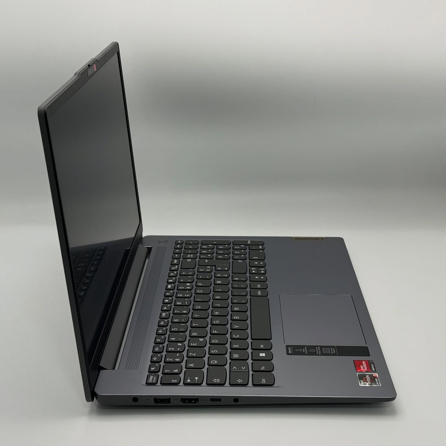 LENOVO IDEAPAD SLIM 3 / RYZEN 5 5625U / 16Go DDR4 / 512SSD / 15.6” FHD – Image 7