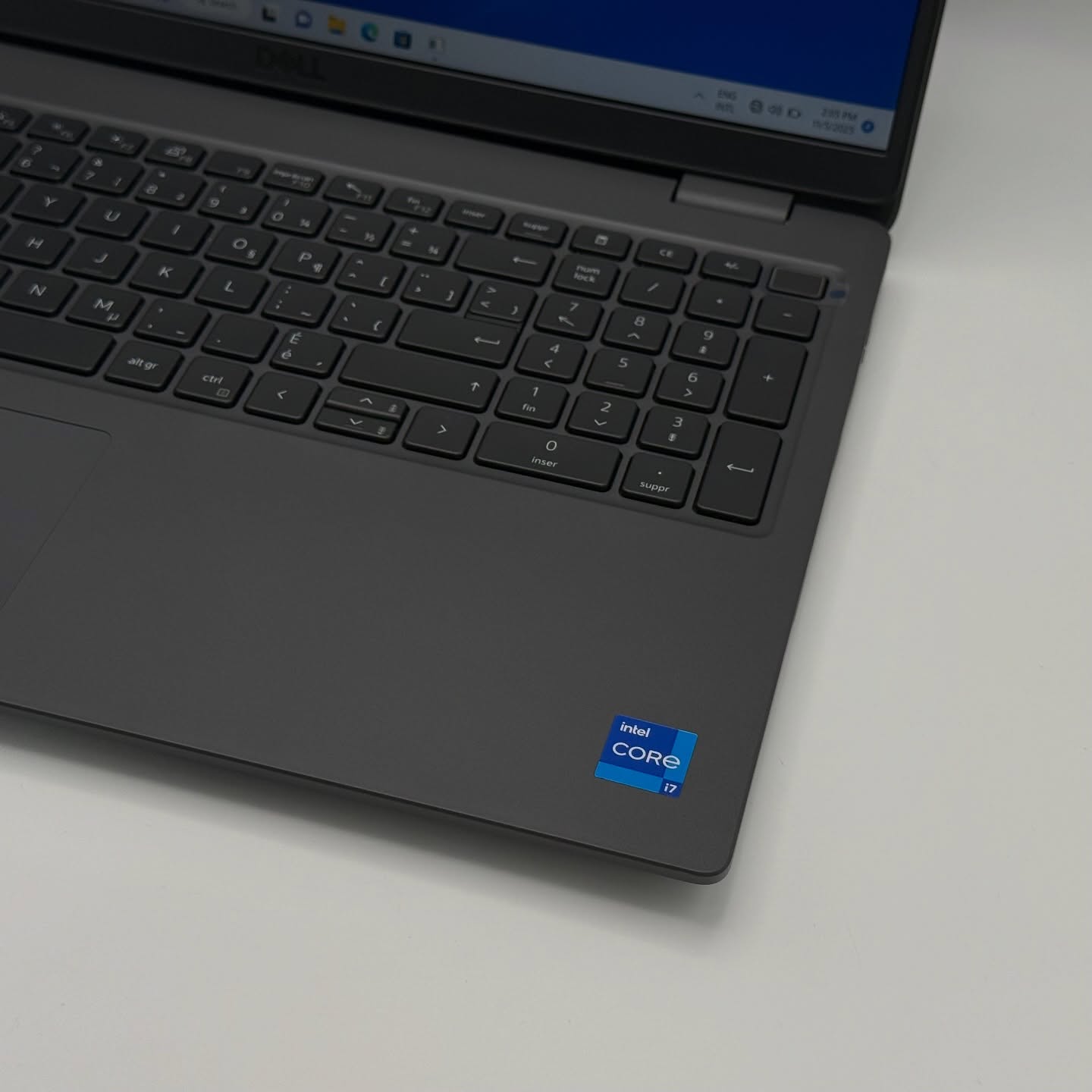 DELL LATITUDE 3540 / 13th I7-1355U/ 32Go DDR4 / 512Go SSD / 15.6” FHD – Image 9