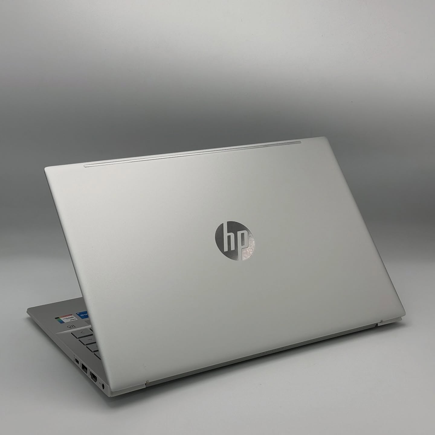 HP PAVILION 14 / 12th I5-1235U / 8Go DDR4 / 256SSD / 14” FHD – Image 4