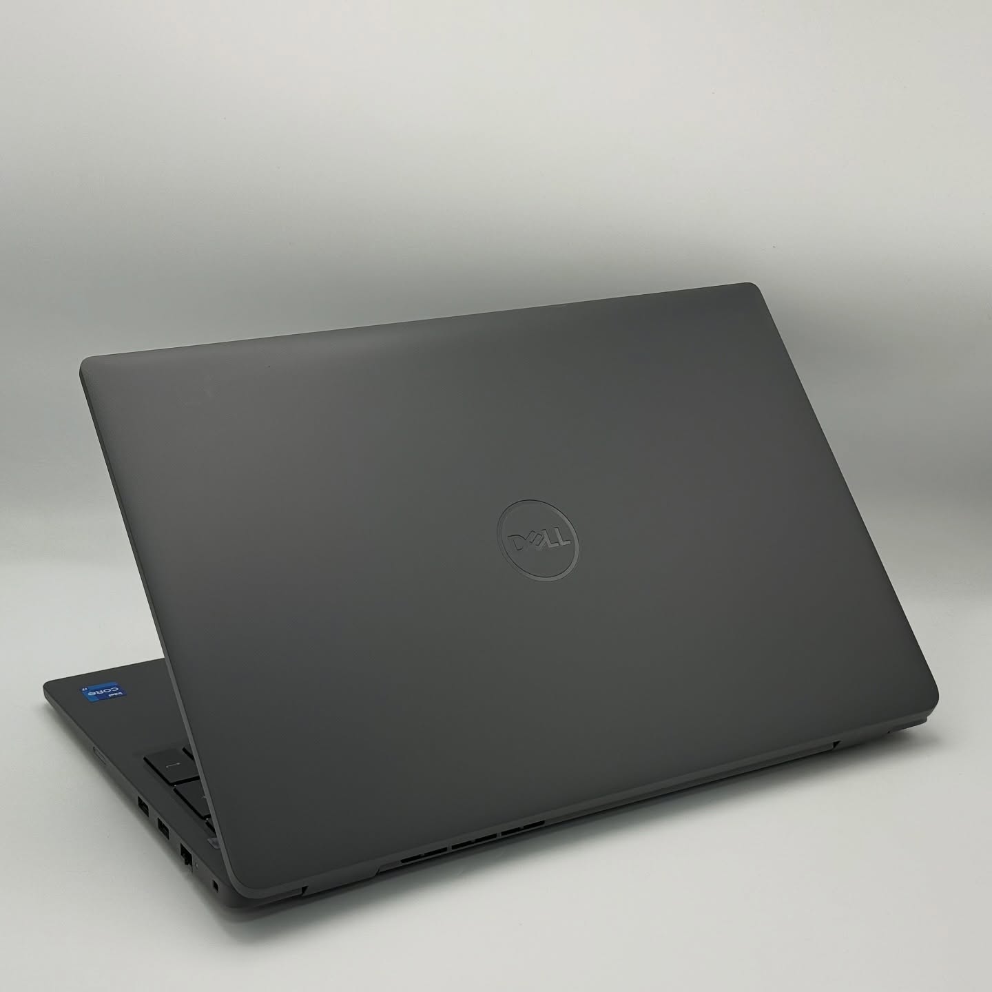 DELL LATITUDE 3540 / 13th I7-1355U/ 32Go DDR4 / 512Go SSD / 15.6” FHD – Image 4