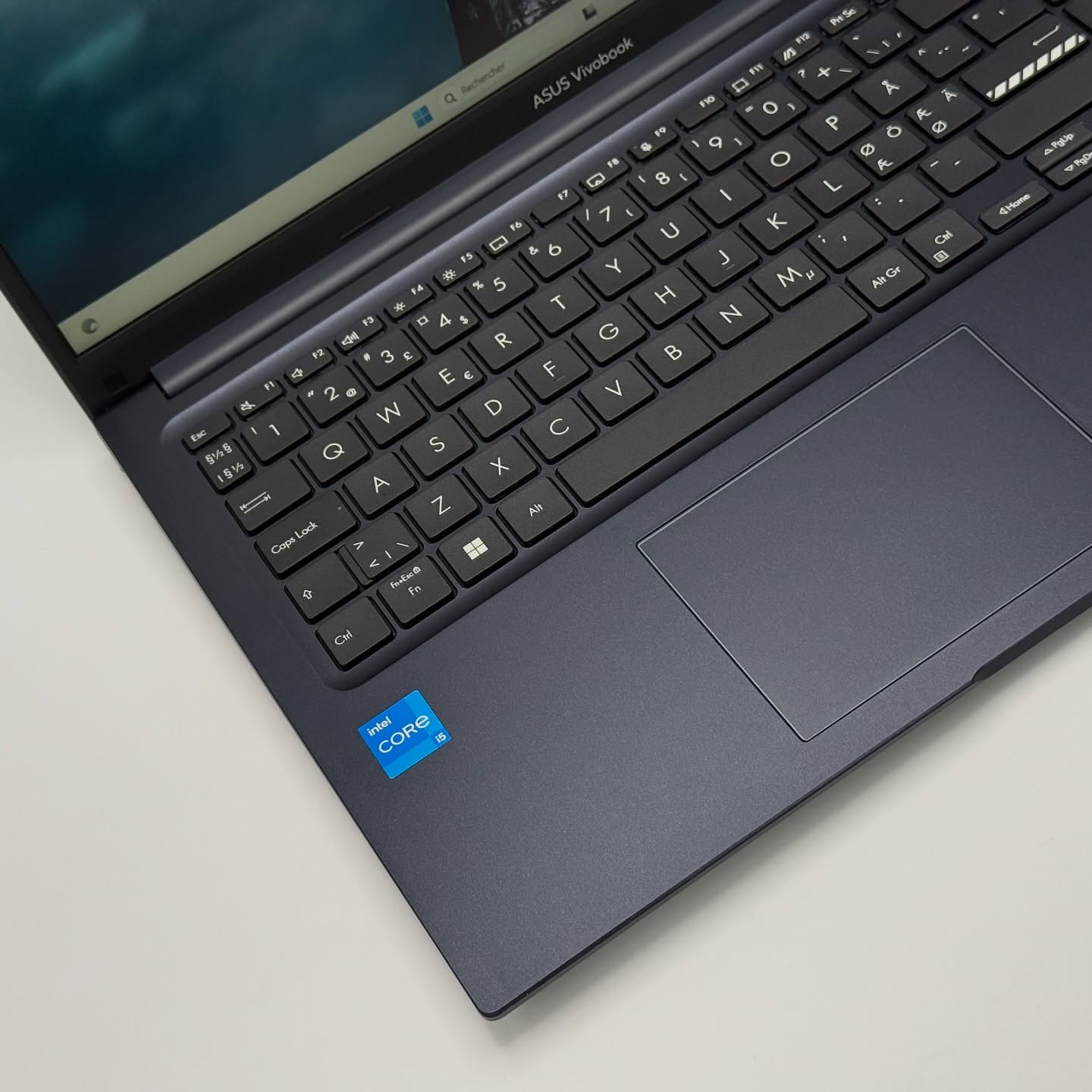 ASUS VIVOBOOK 15 / 12th I5-1235U / 8Go DDR4 / 512Go SSD / 15.6” FHD – Image 8