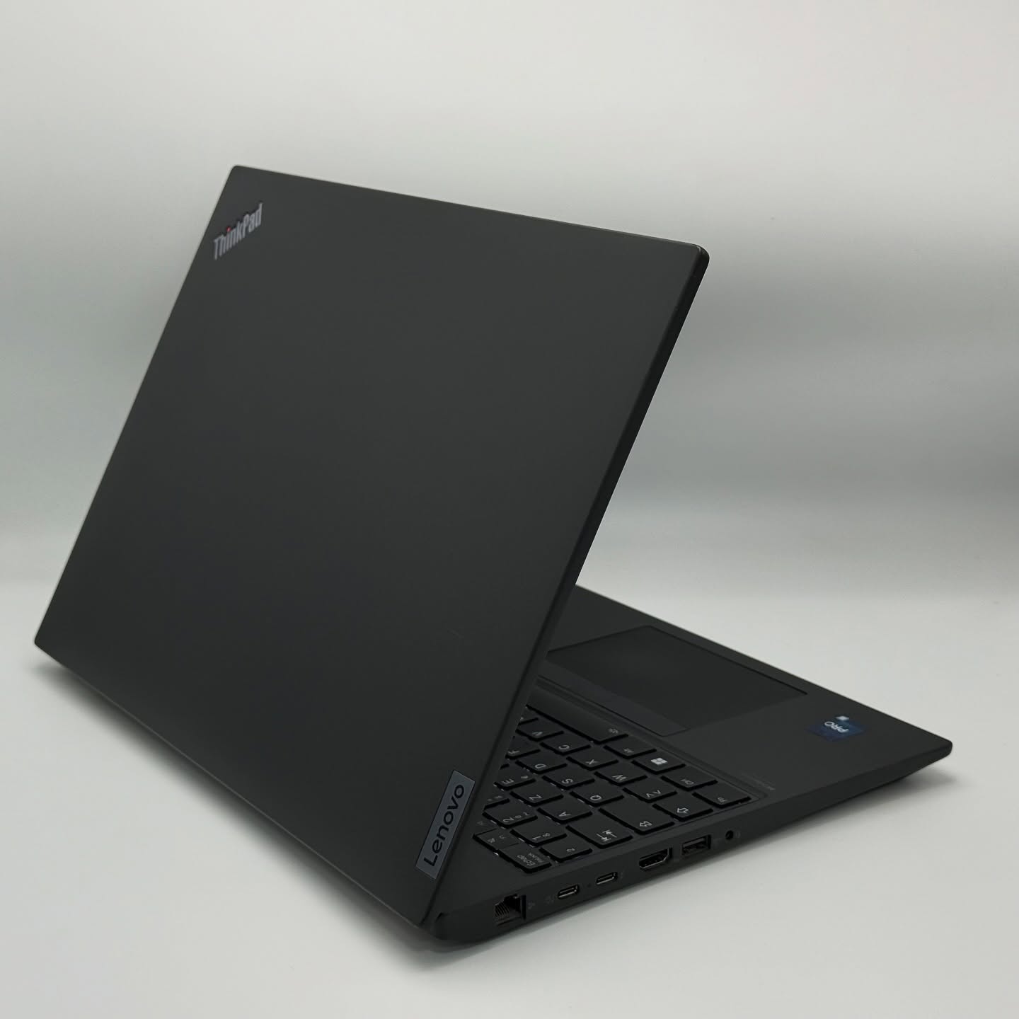 LENOVO THINKPAD P16s / 12th I5-1250P / NVIDIA T550 4Go / 16Go DDR4 / 512SSD / 16” FHD+ – Image 6