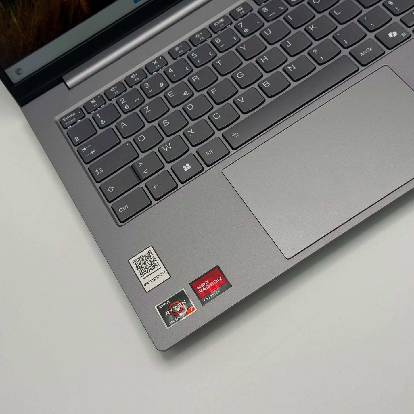 LENOVO THINKBOOK 14 G7 / RYZEN 7 7735Hs / 32Go DDR5 / 512SSD / AMD RADEON 680M / 14” FHD+ – Image 9