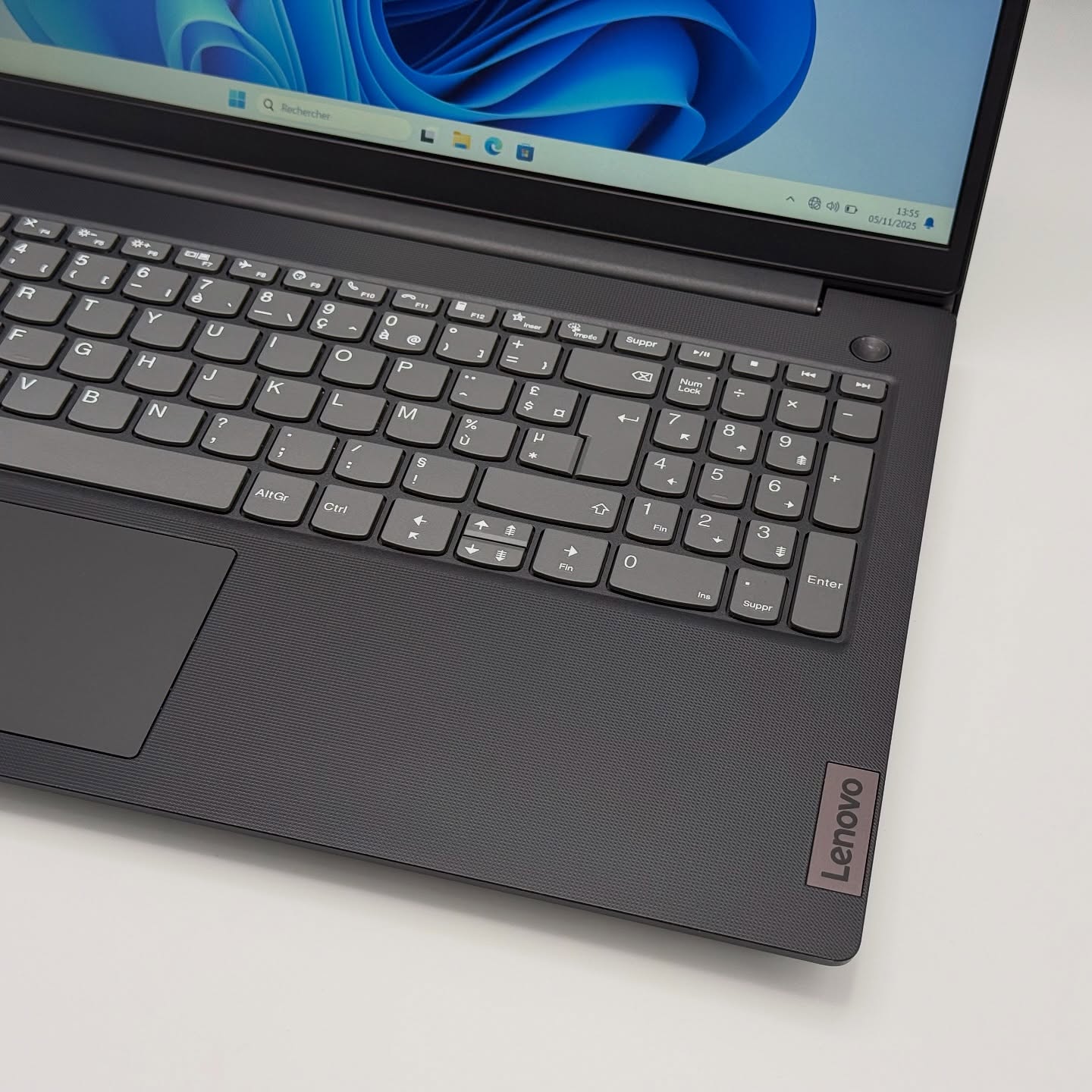 LENOVO V15 G4 / 13th I5-13420H / 8Go DDR4 / 256SSD / 15.6” FHD – Image 8