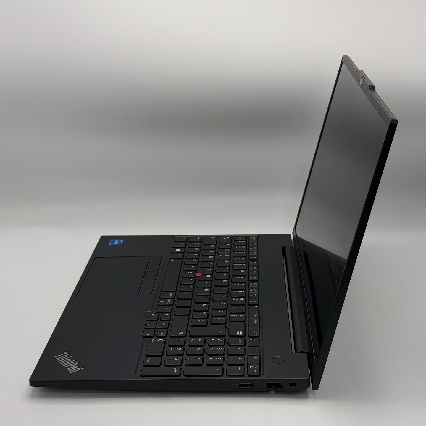 LENOVO THINKPAD E16 / 13th I5-1335U / 40Go DDR4 / 256Go SSD / 16 » FHD+ WUXGA – Image 3