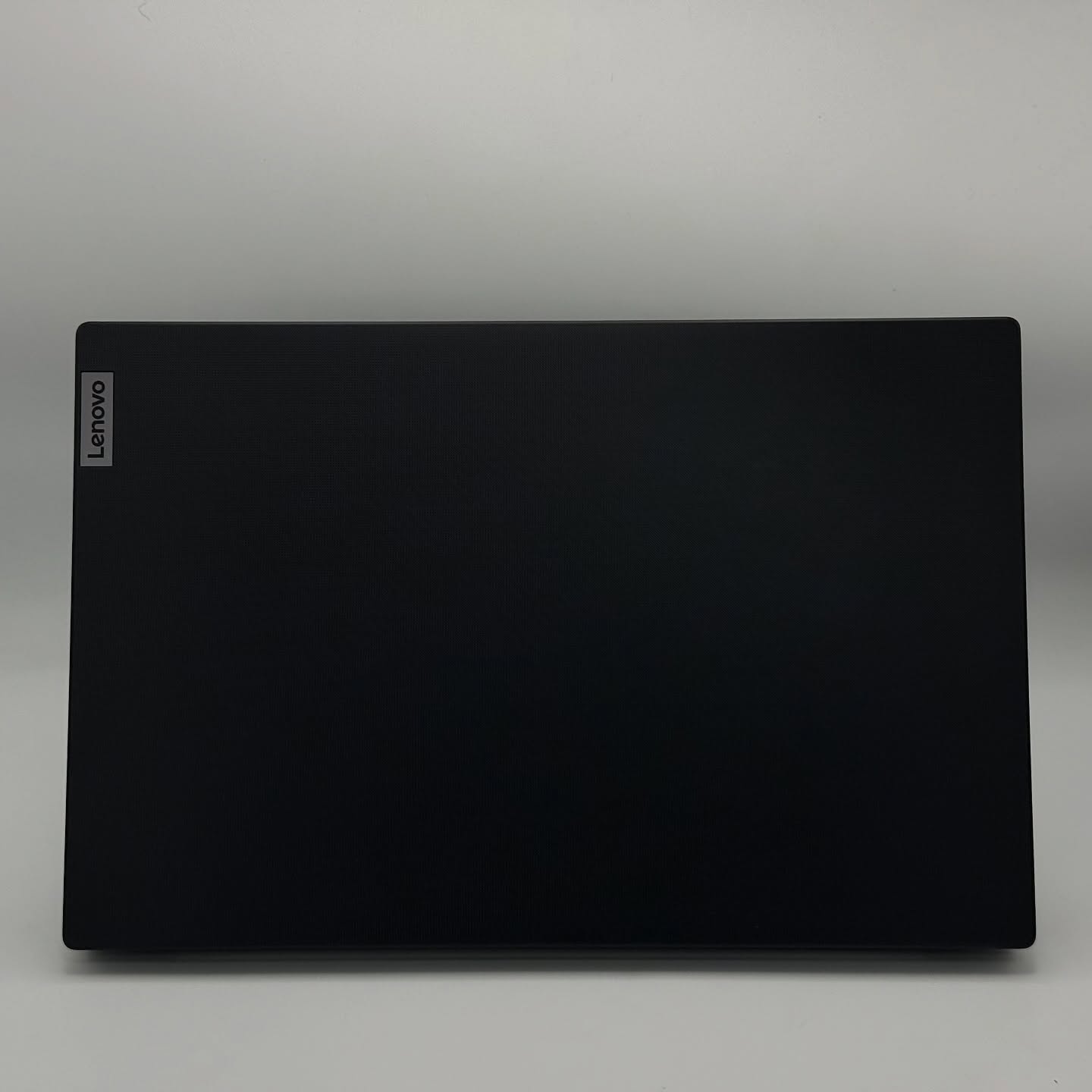 LENOVO V15 G4 / 13th I5-13420H / 8Go DDR4 / 256SSD / 15.6” FHD – Image 5