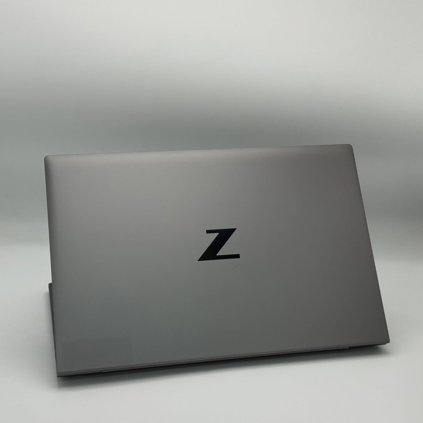 HP ZBOOK FIireFly G8 / 11th I7-1185G7 / 16Go DDR4 / 256Go SSD / 14” FHD – Image 3