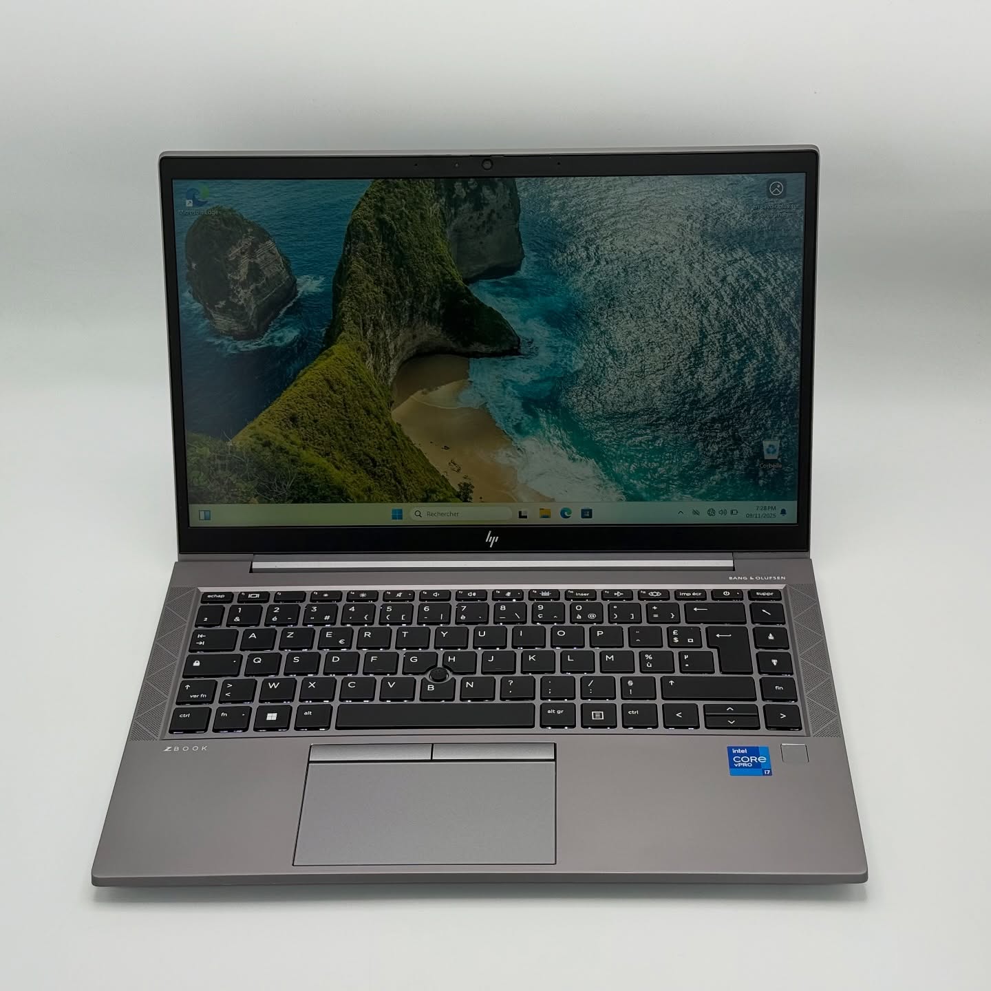 HP ZBOOK FIireFly G8 / 11th I7-1185G7 / 16Go DDR4 / 256Go SSD / 14” FHD