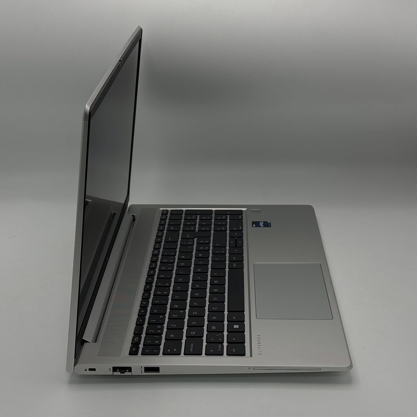 HP ELITEBOOK 650 G10 / 13th I5-1335U / 16Go DDR4 / 256SSD / 15.6” FHD – Image 7