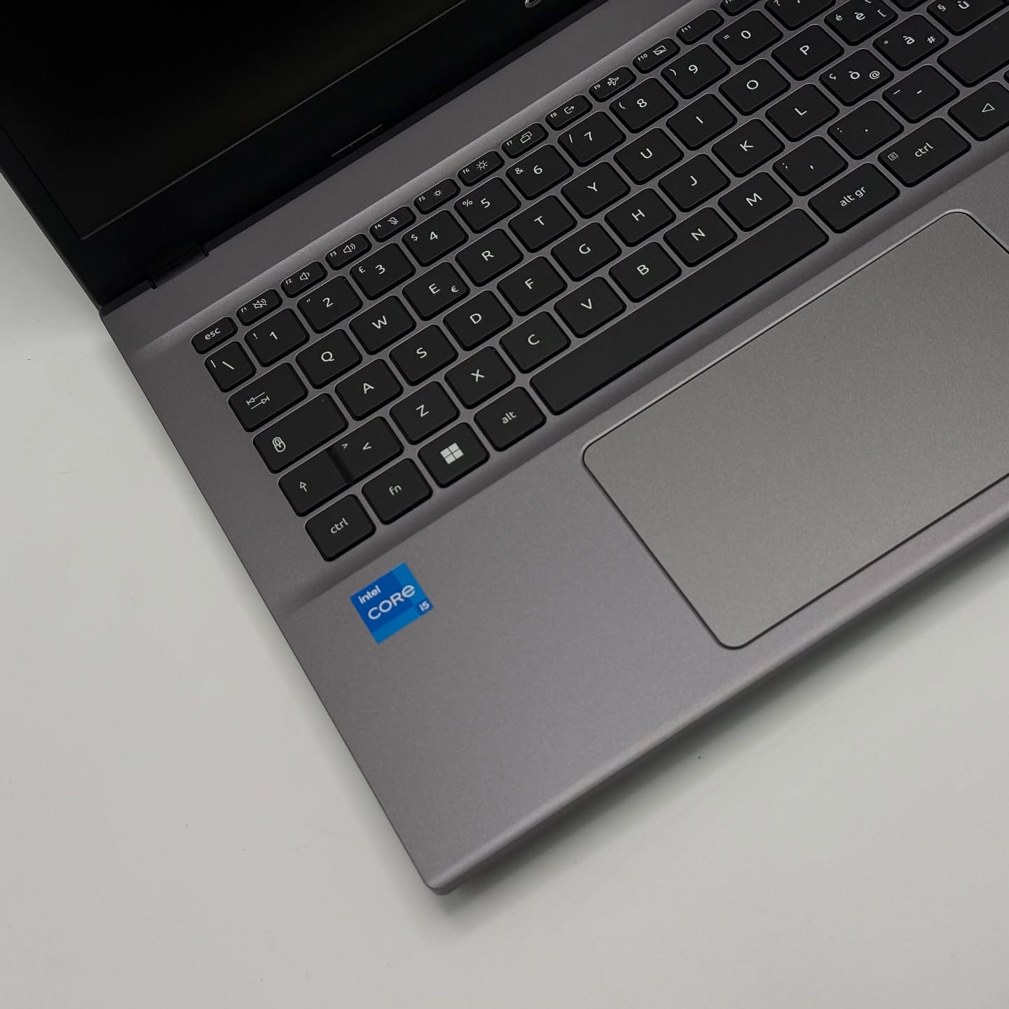 ACER EXTENSA 15 / 12th I5-1235U / 8GO RAM / 512SSD / 15.6 » FHD – Image 7