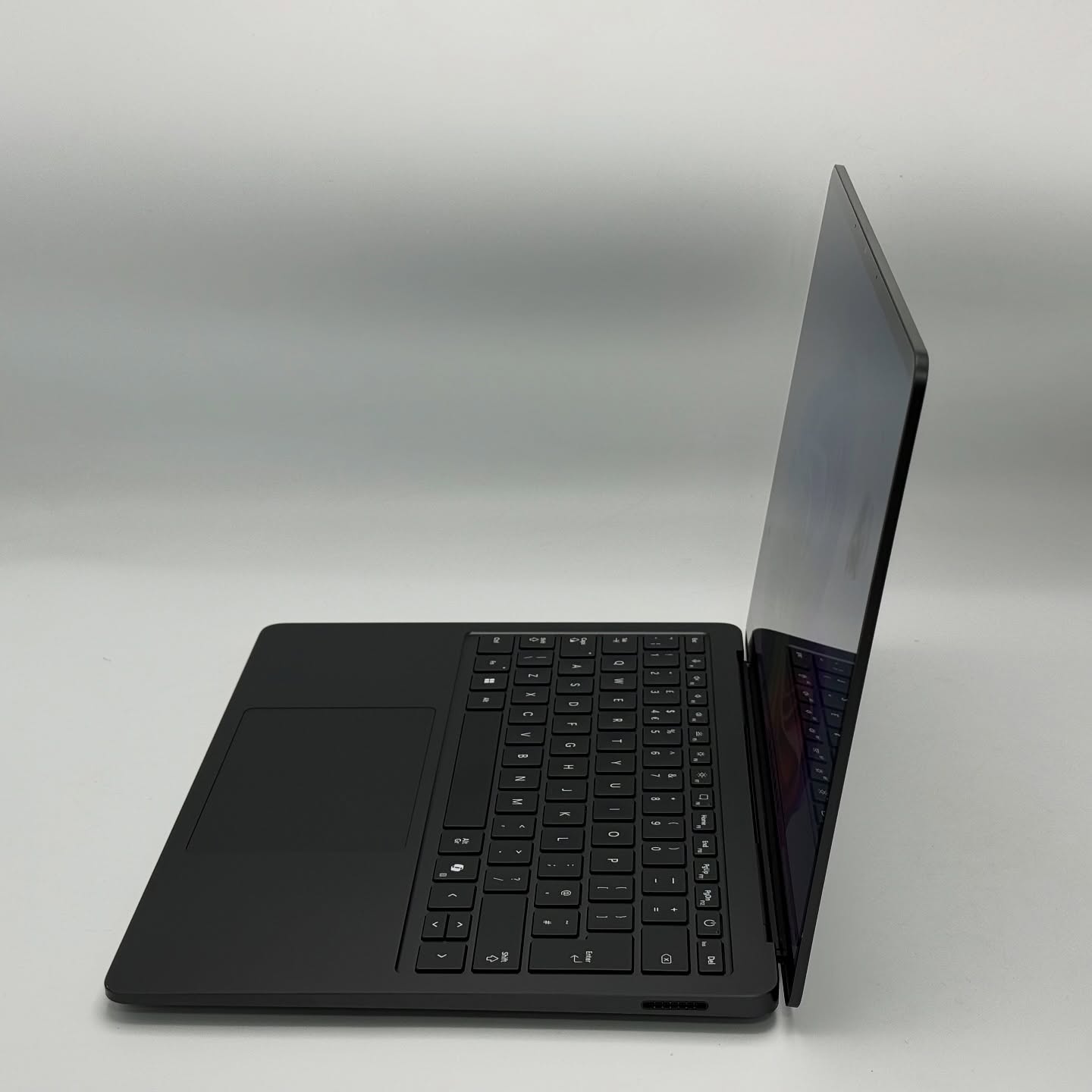 MICROSOFT SURFACE LAPTOP 7 / SnapDragon X 12Core / 16Go DDR5X / 512Go SSD / 13.4” QHD HDR Tactile – Image 4
