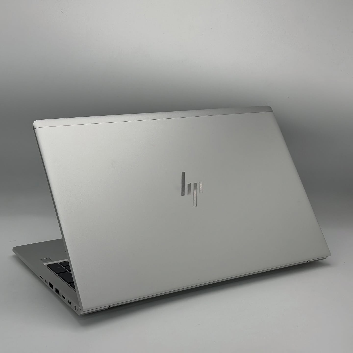 HP ELITEBOOK 650 G10 / 13th I5-1335U / 16Go DDR4 / 256SSD / 15.6” FHD – Image 4